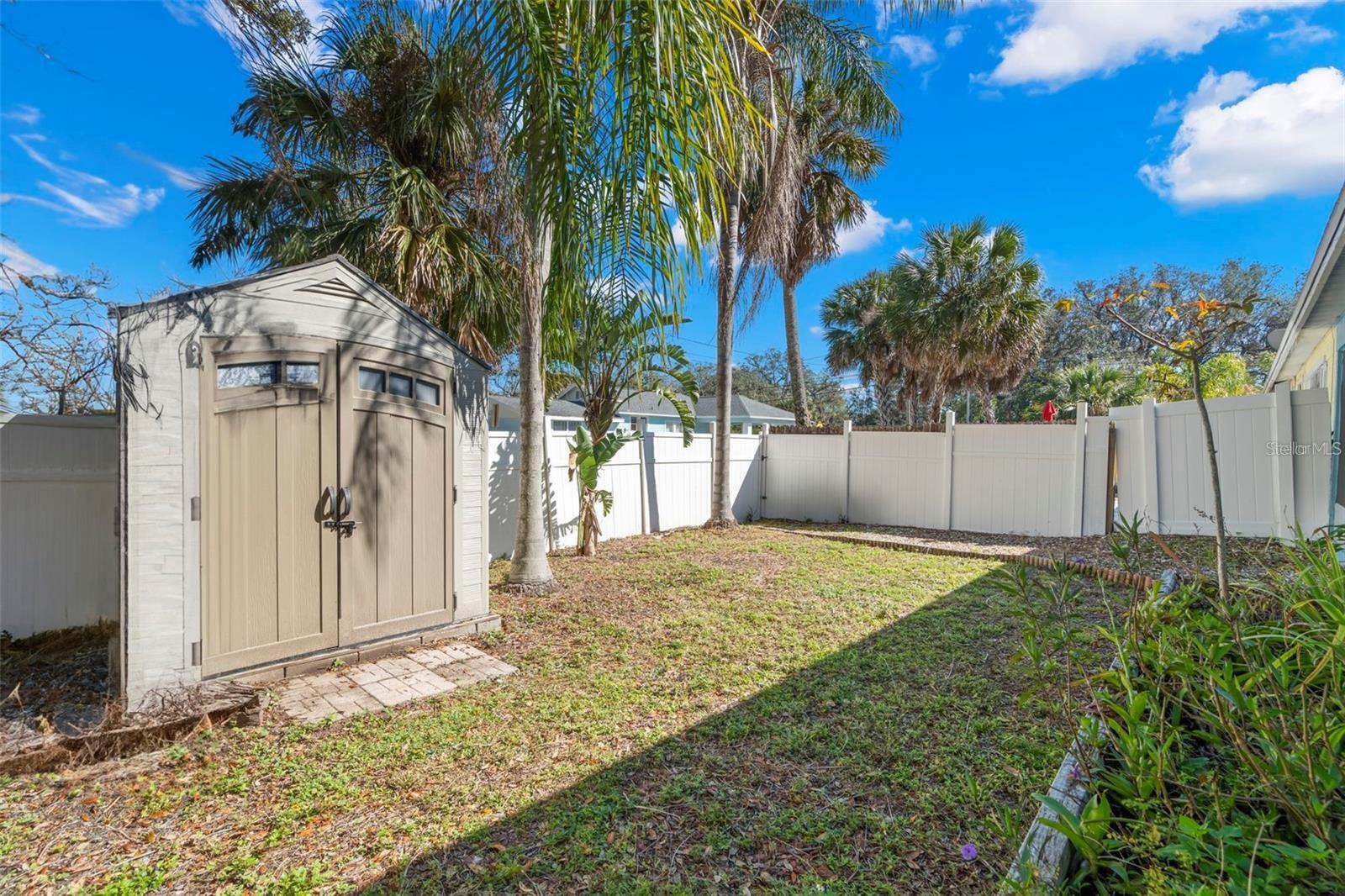 104 ANCLOTE RD, TARPON SPRINGS, FL, 34689