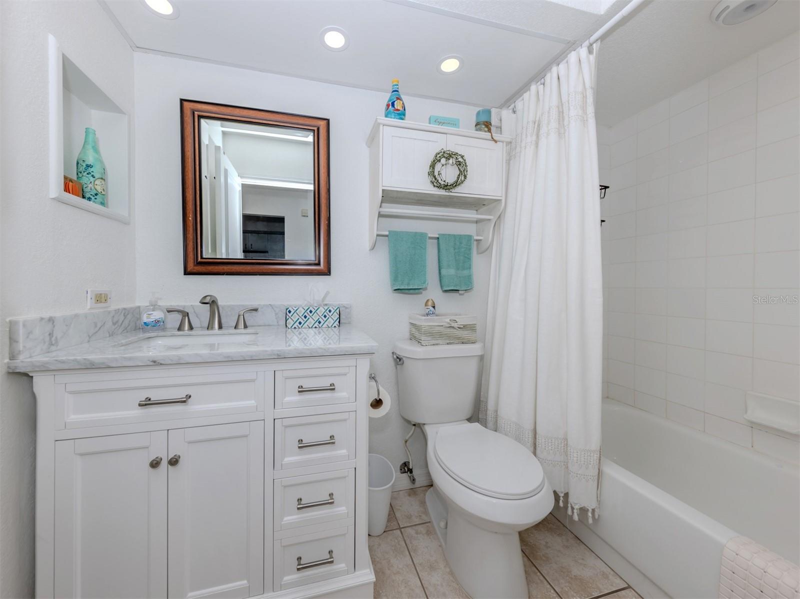 LAKESIDE GARDENS PH 01 BLDG A, PUNTA GORDA, FL, 33983