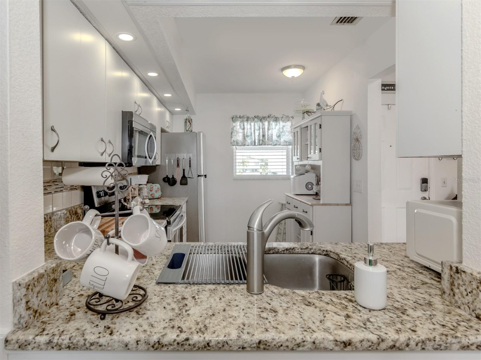 LAKESIDE GARDENS PH 01 BLDG A, PUNTA GORDA, FL, 33983