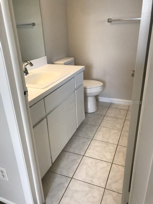 TB8410387 Property Photo