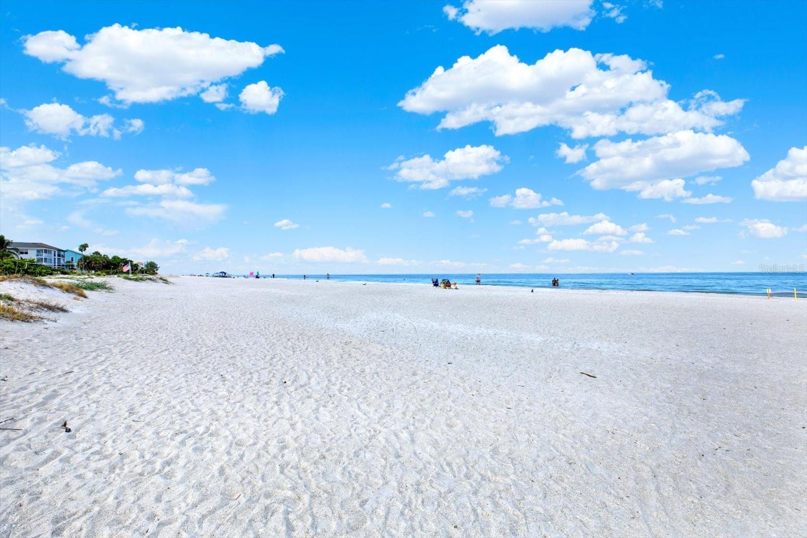 TB8410387 Property Photo