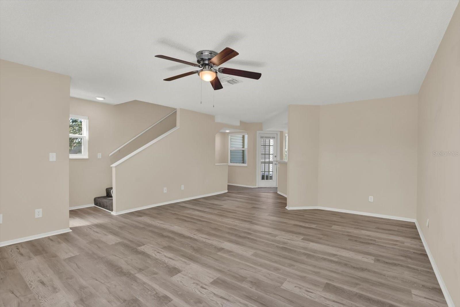 TB8410387 Property Photo