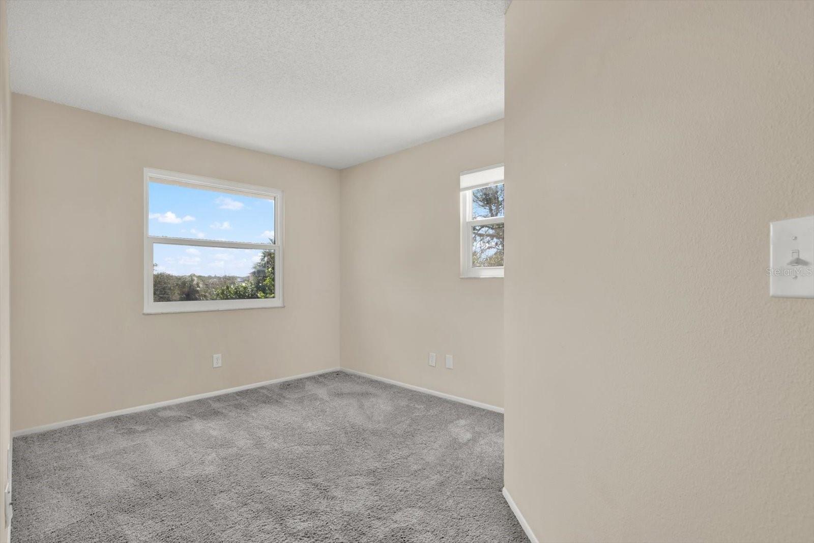 TB8410387 Property Photo