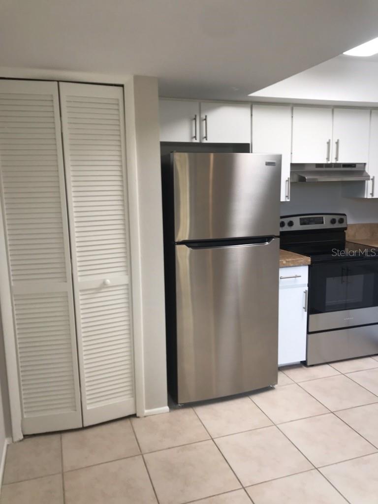 TB8410387 Property Photo