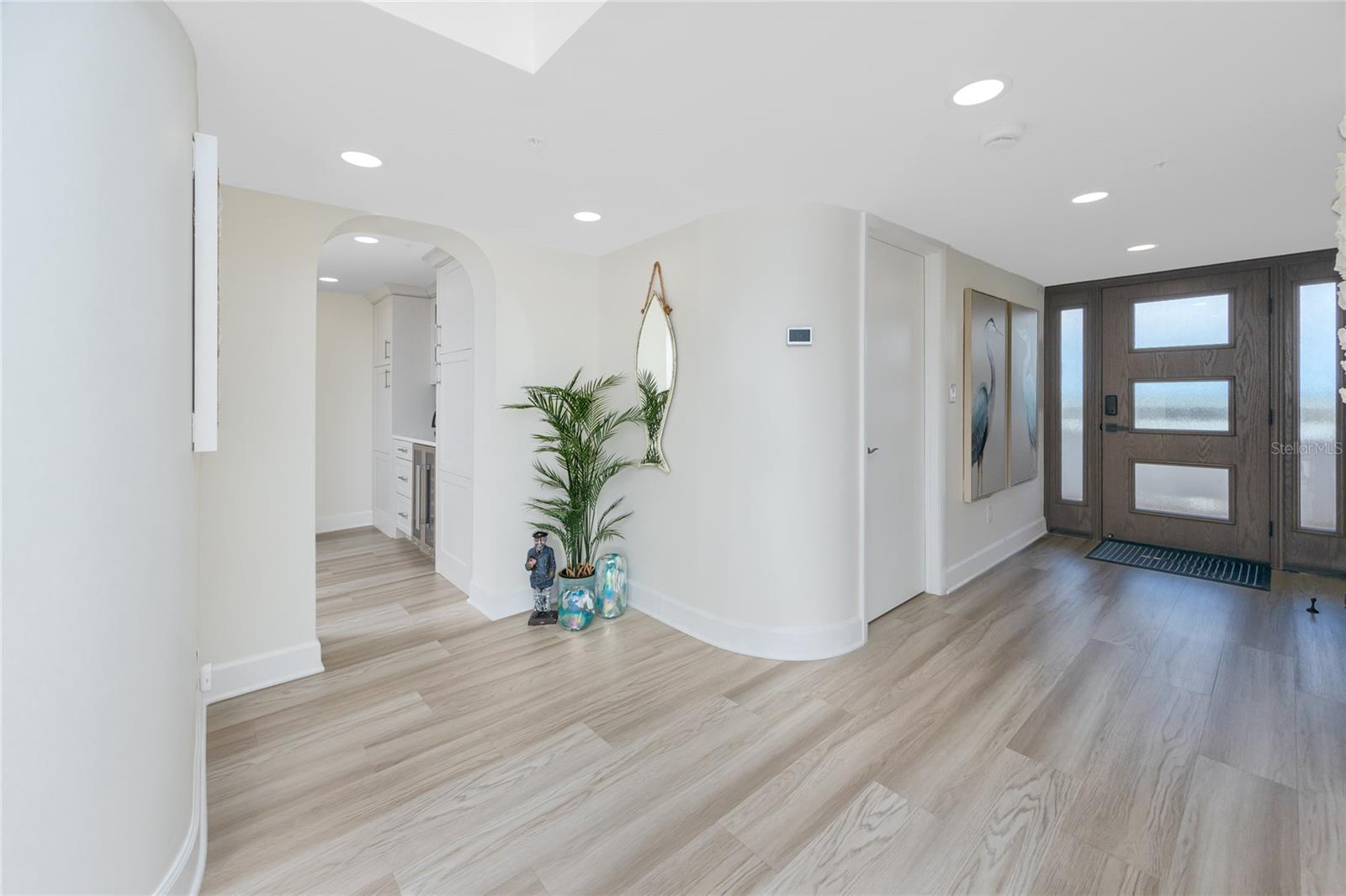 Front entry and hallway at 17940 Gulf Blvd, #17C, Redington Shores, FL 33708