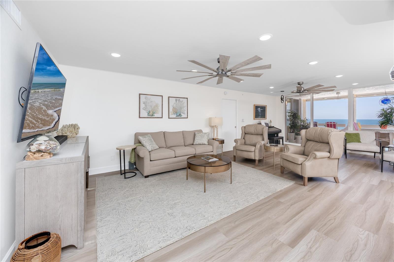 Living Room at 17940 Gulf Blvd, #17C, Redington Shores, FL 33708