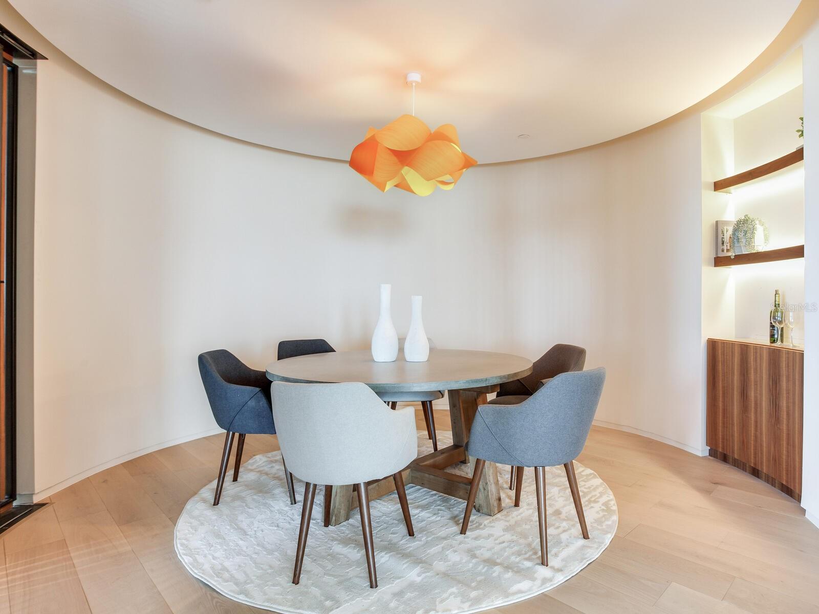 TB8410508 Property Photo