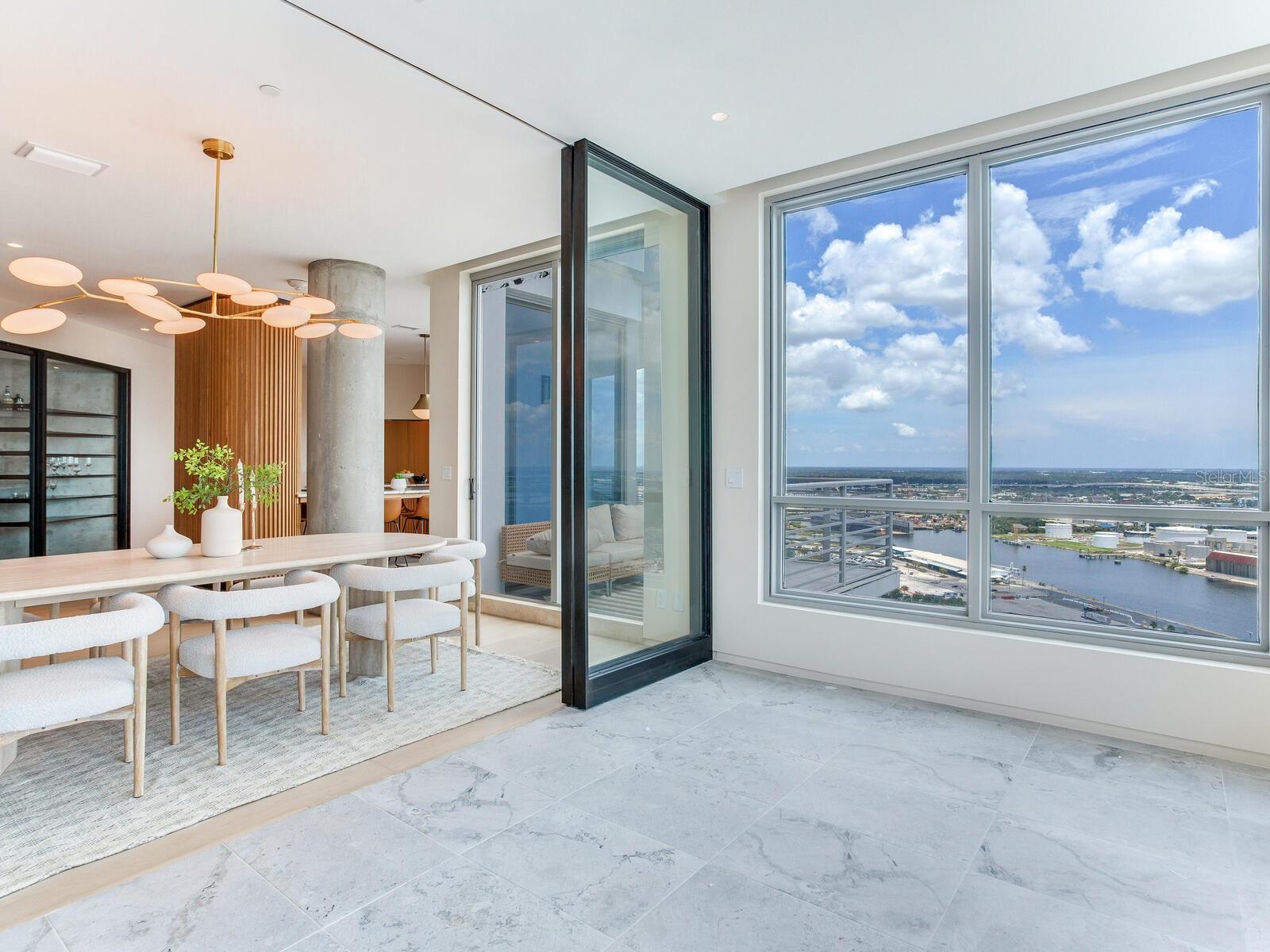 TB8410508 Property Photo