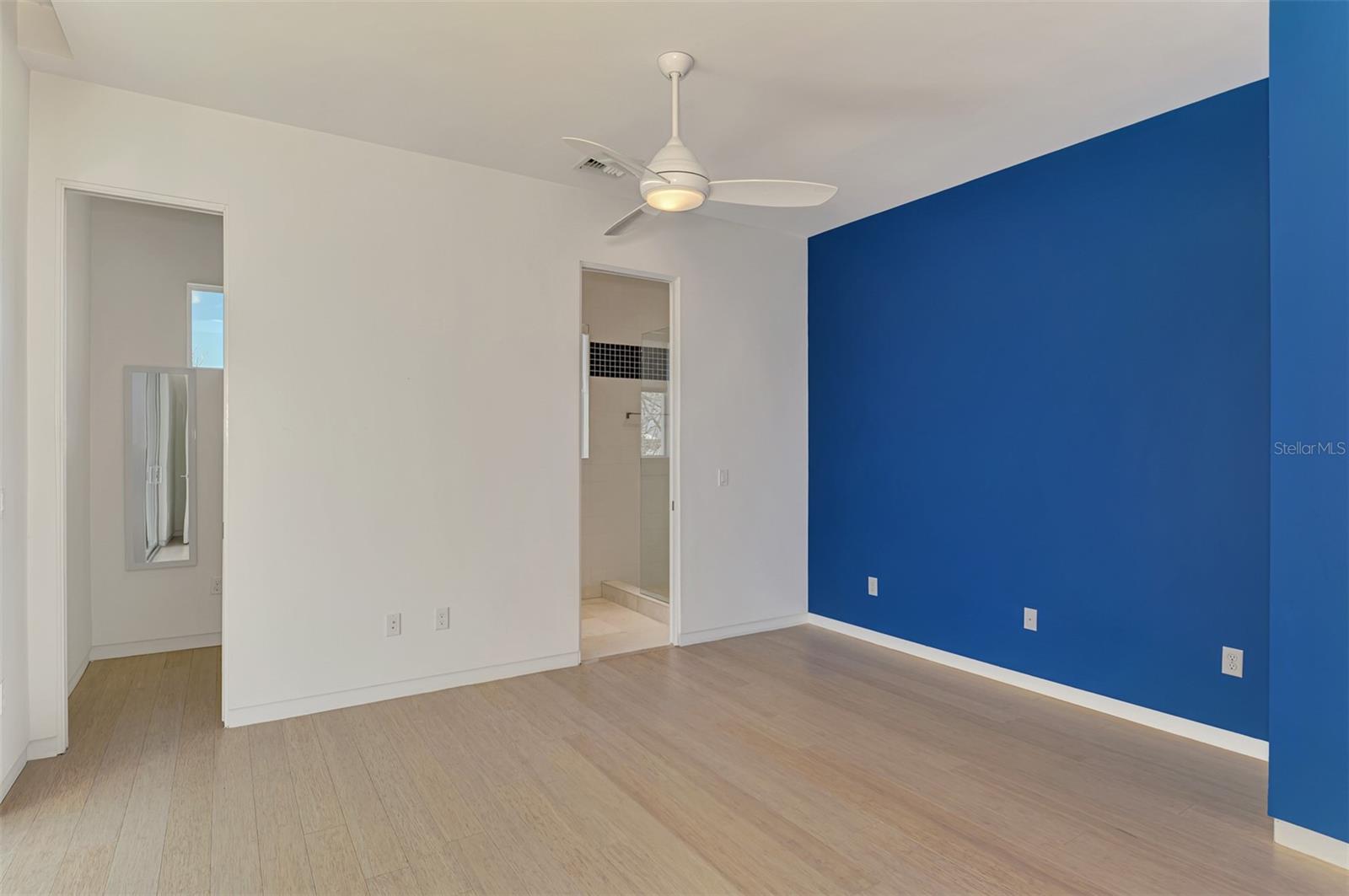 A4659892 Property Photo