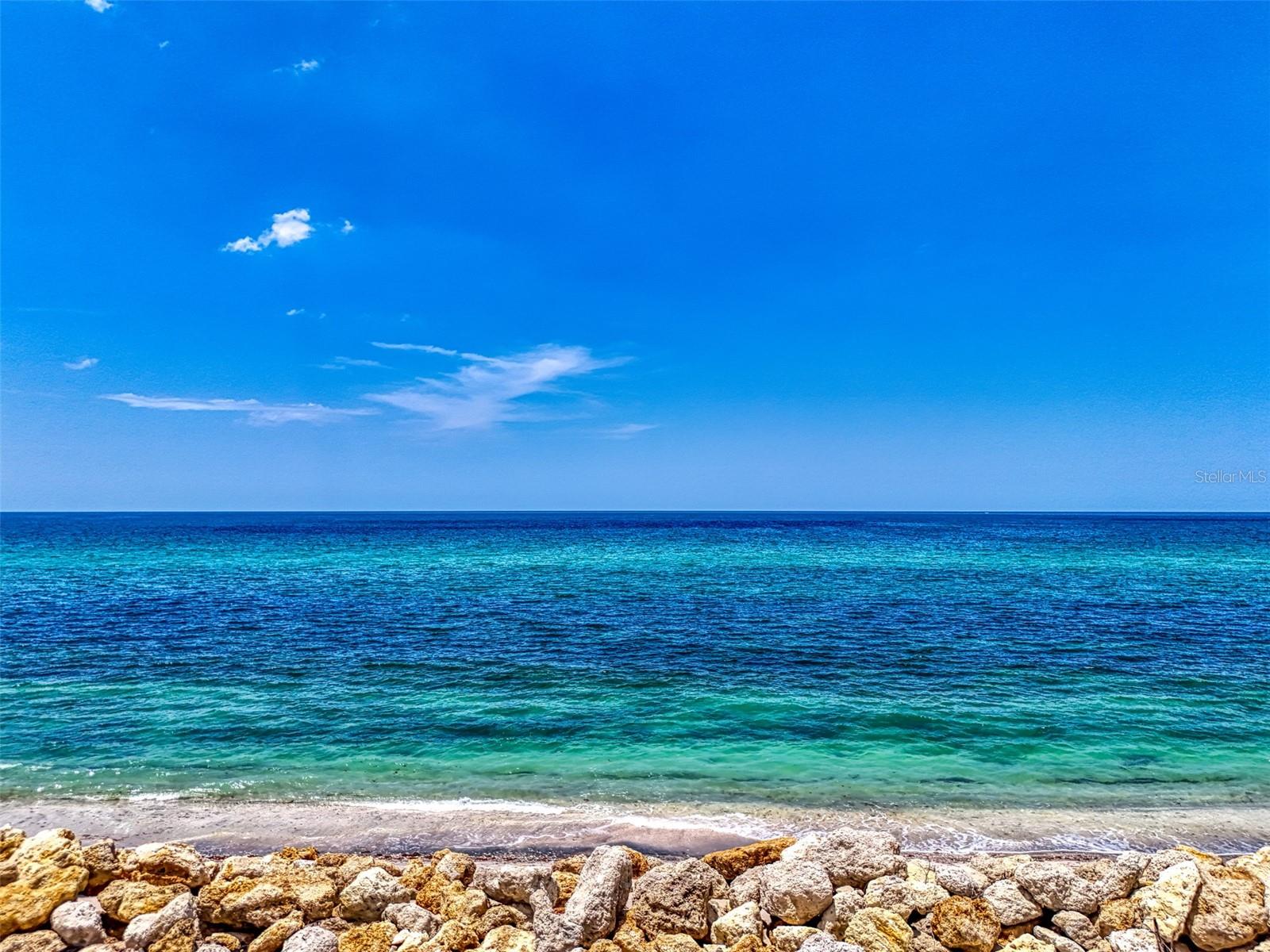 A4659892 Property Photo