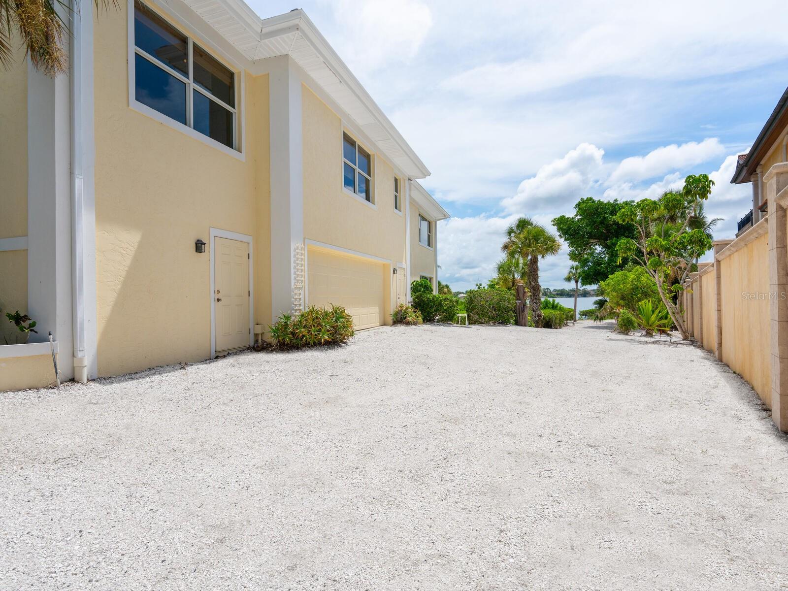 A4659910 Property Photo