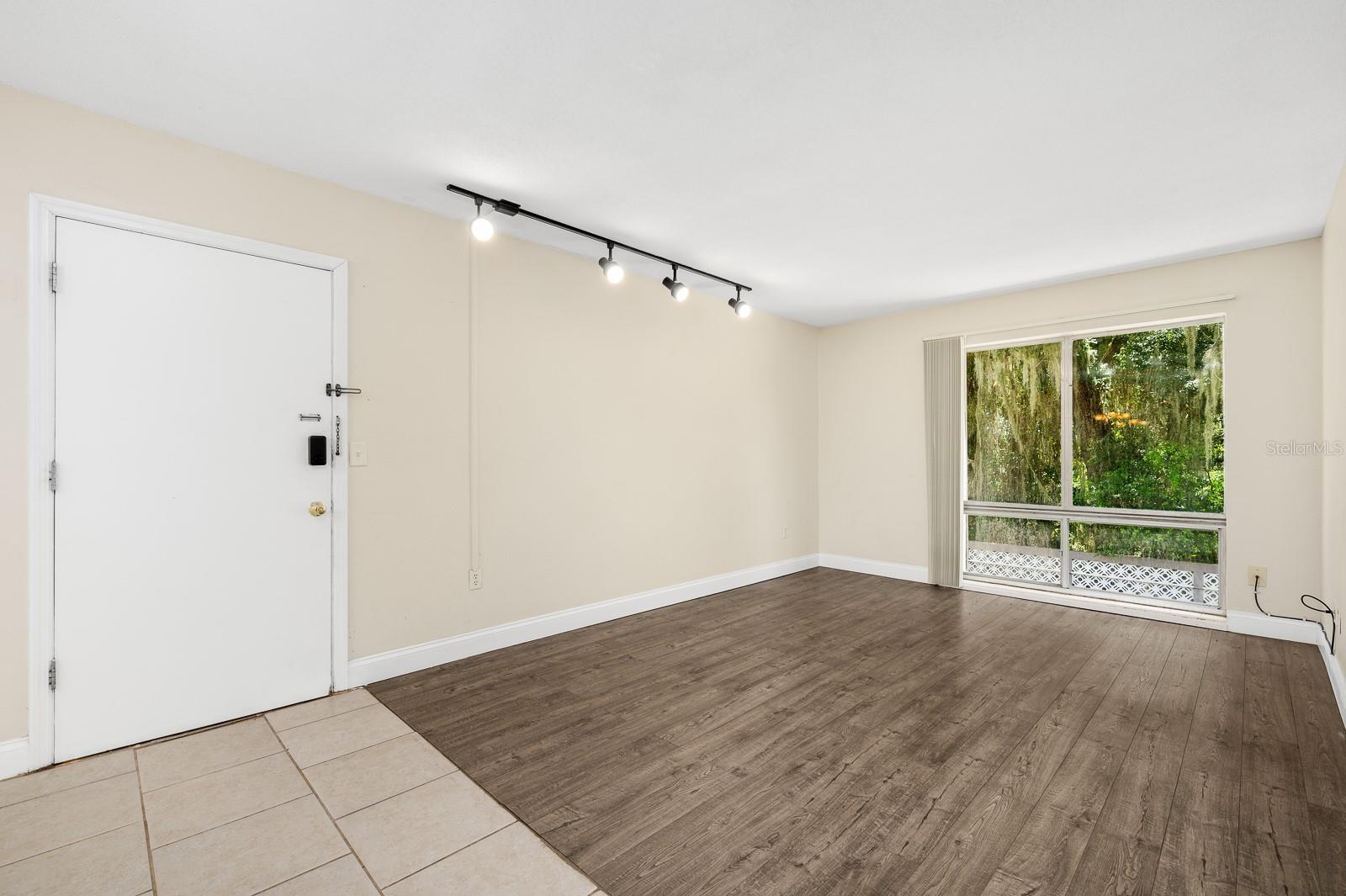 GC532777 Property Photo