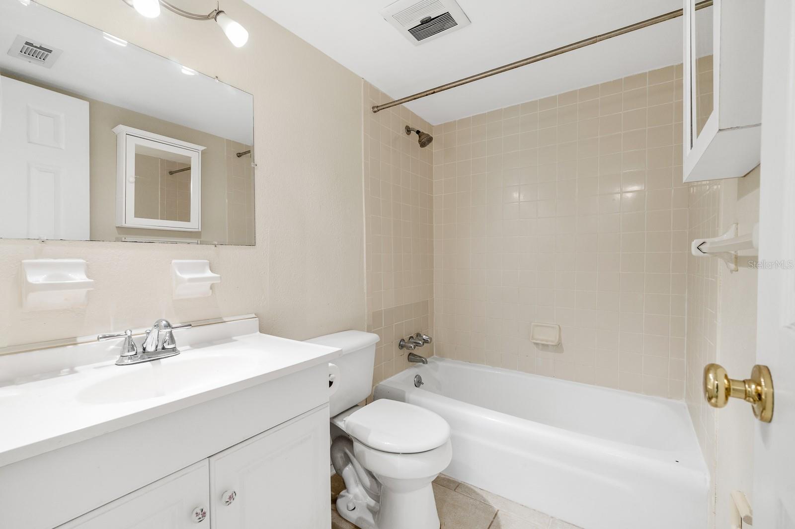 GC532777 Property Photo