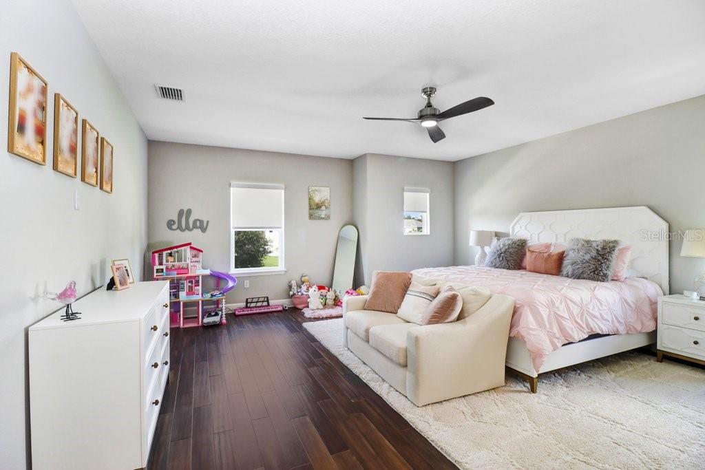 2nd Floor Master Suite