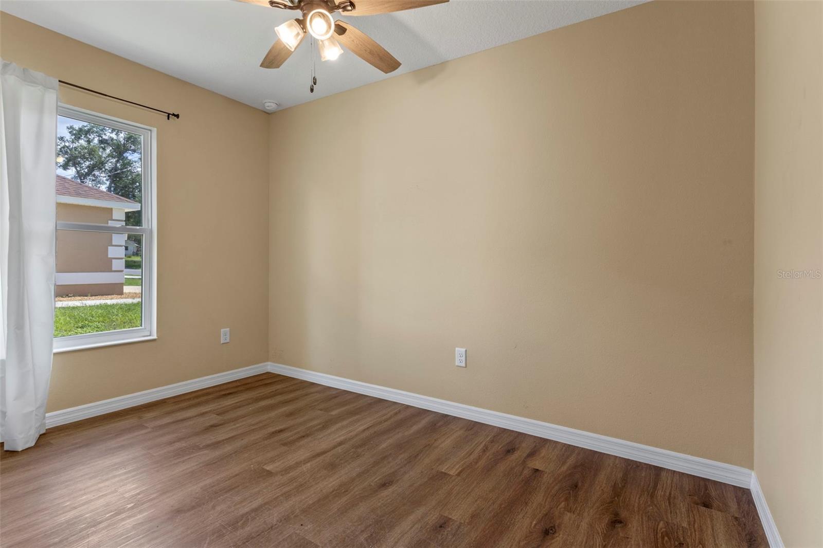 710 STANLEY AVE, WILDWOOD, FL, 34785