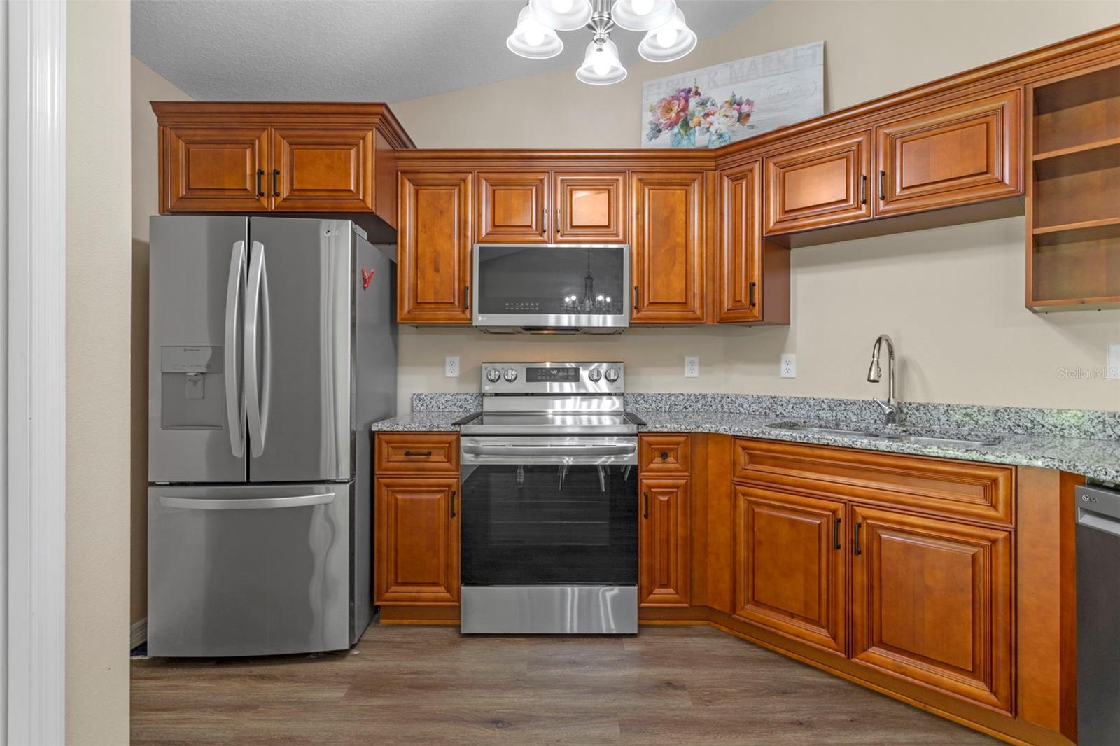 710 STANLEY AVE, WILDWOOD, FL, 34785