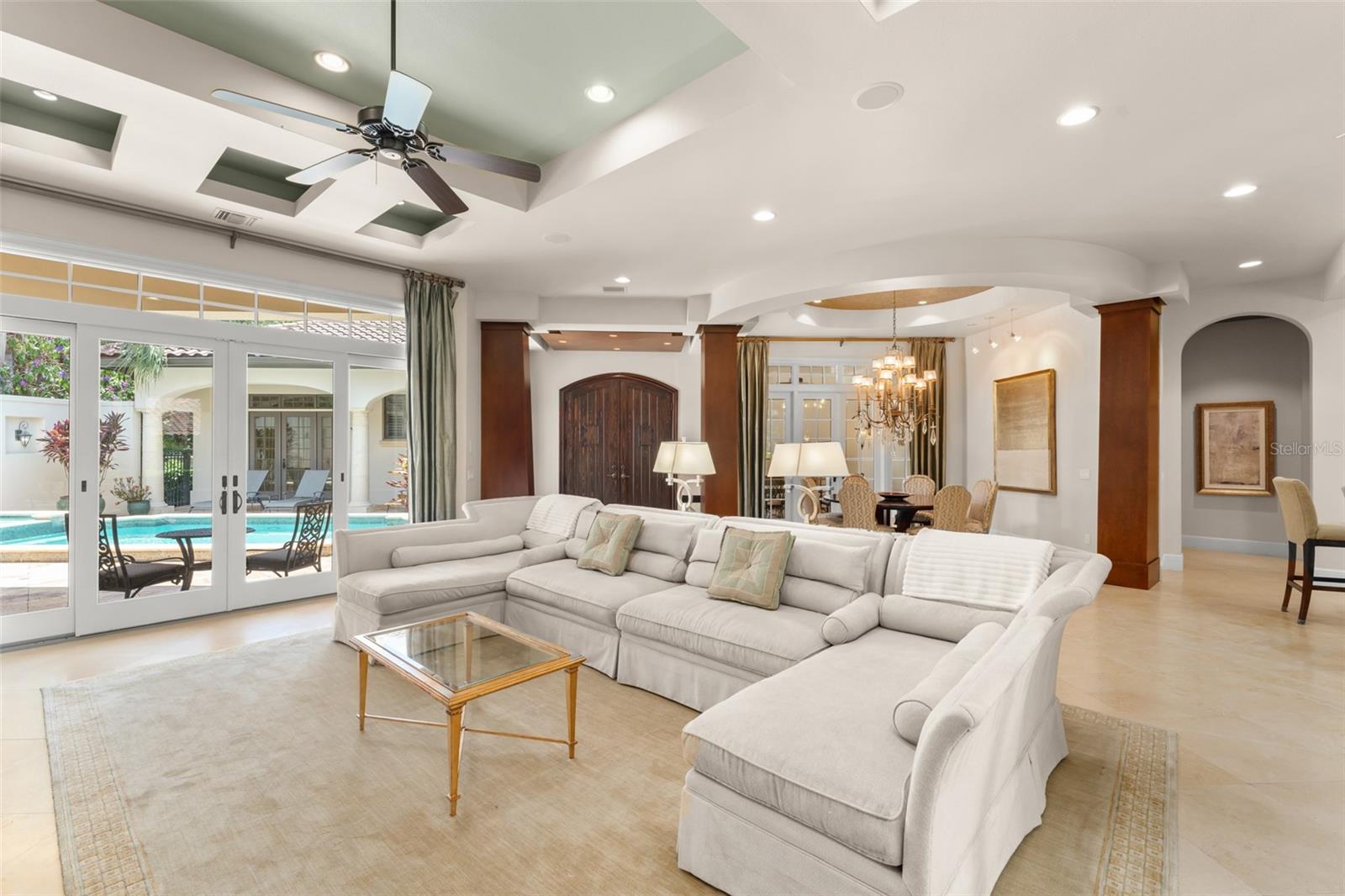 O6330108 Property Photo