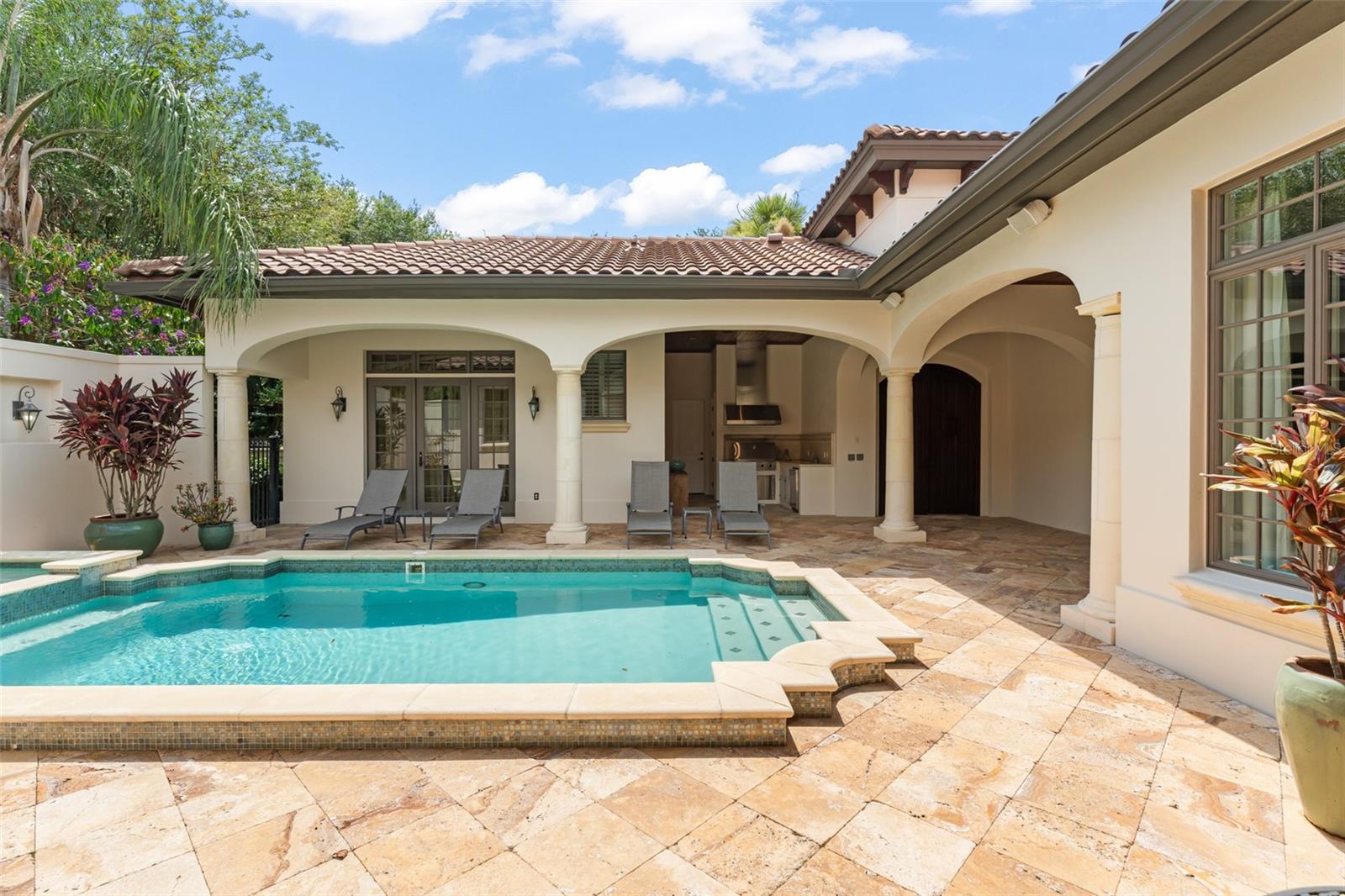 O6330108 Property Photo