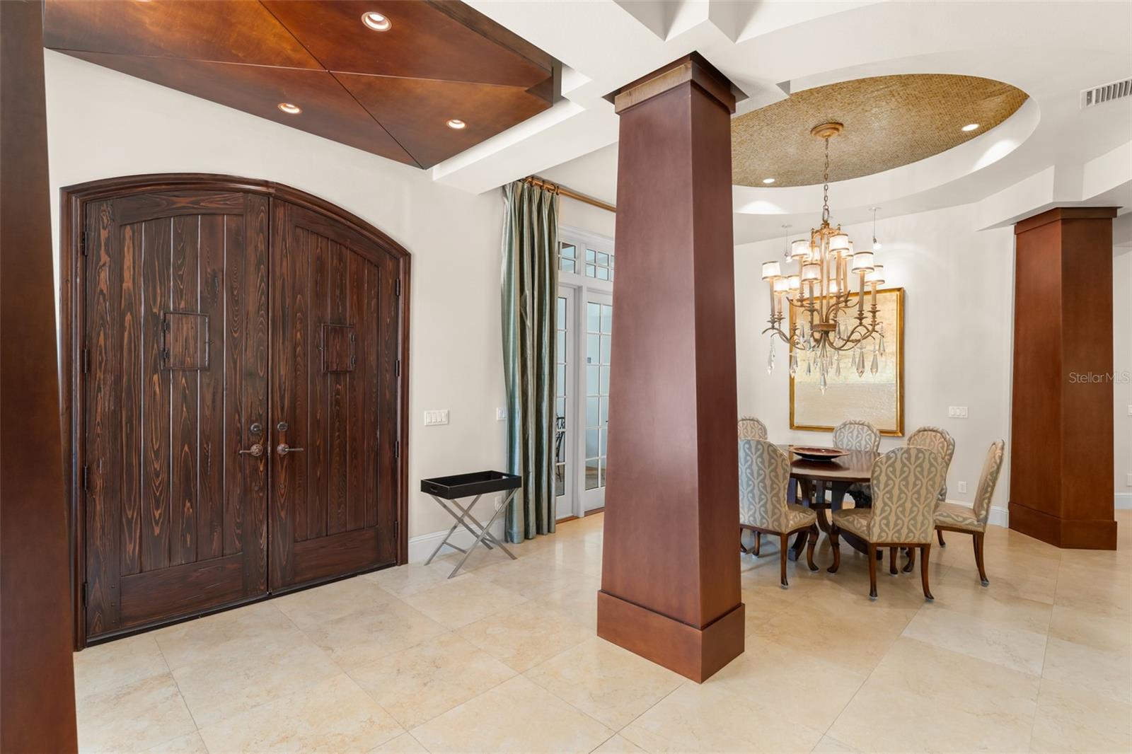 O6330108 Property Photo