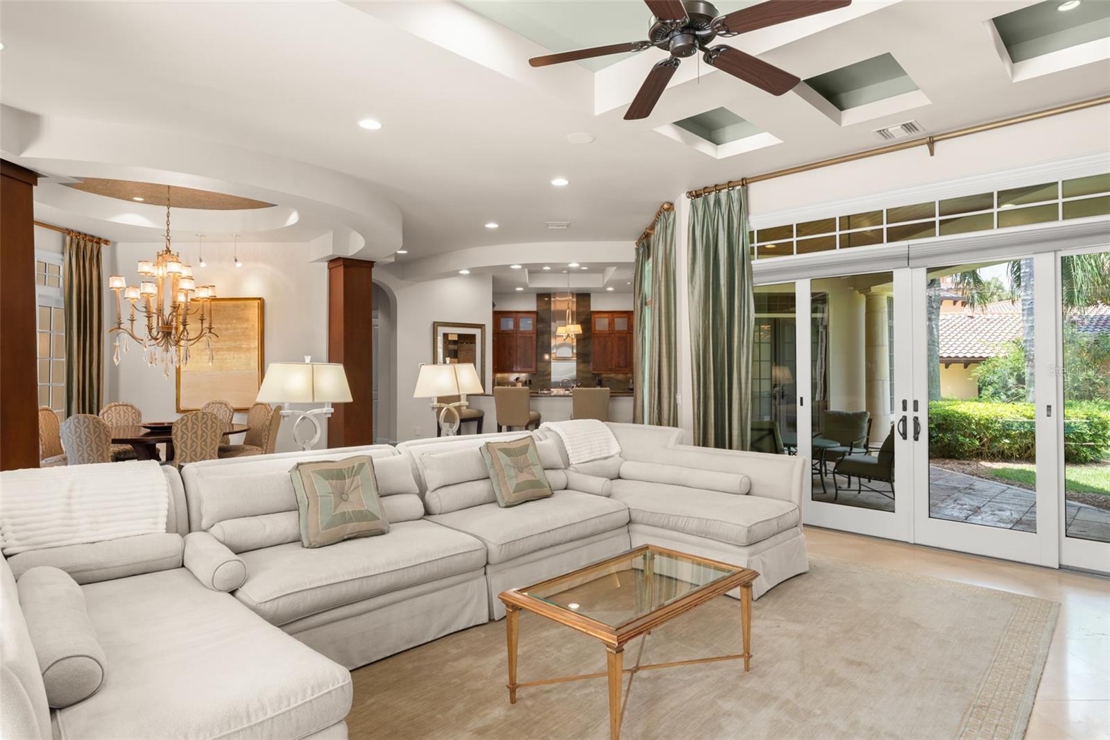 O6330108 Property Photo