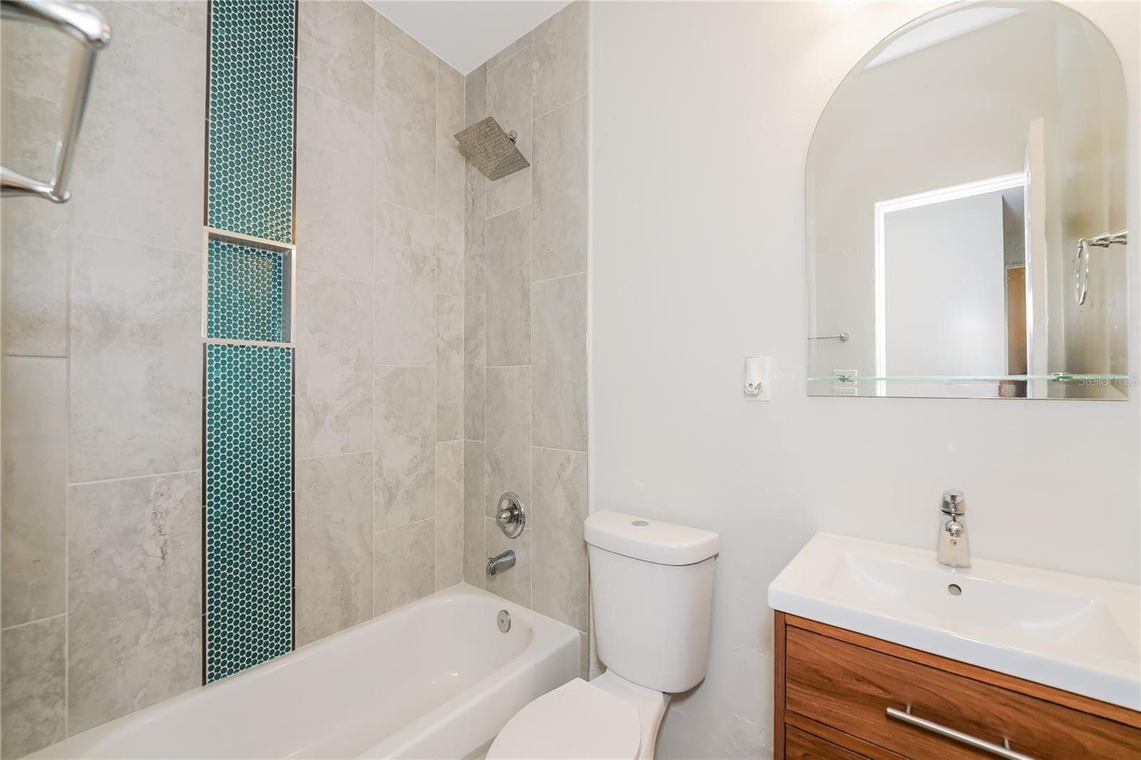 TB8410767 Property Photo