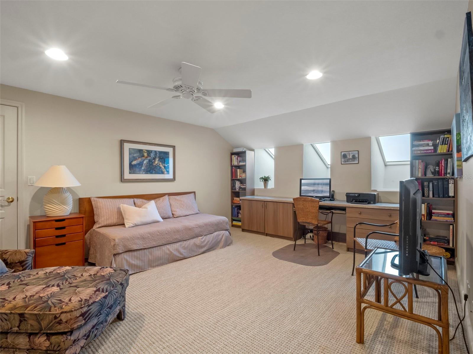 NS1085572 Property Photo