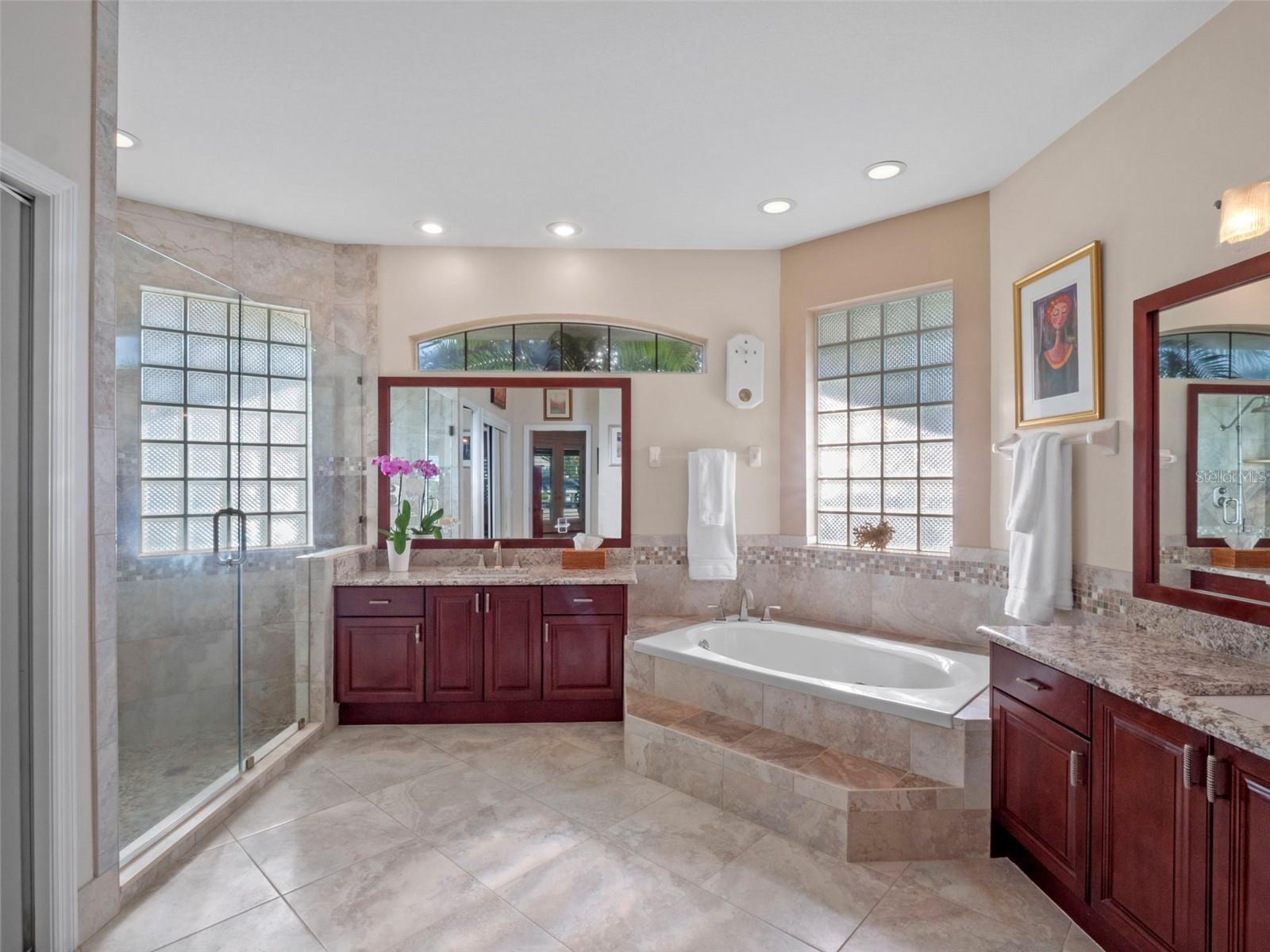 NS1085572 Property Photo