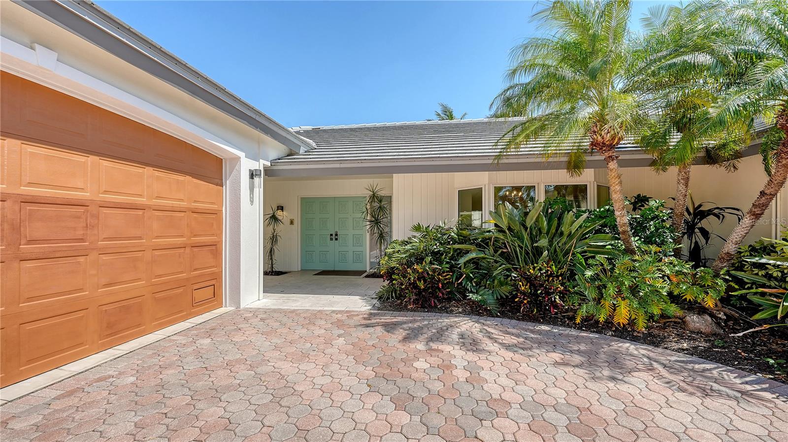 A4659991 Property Photo