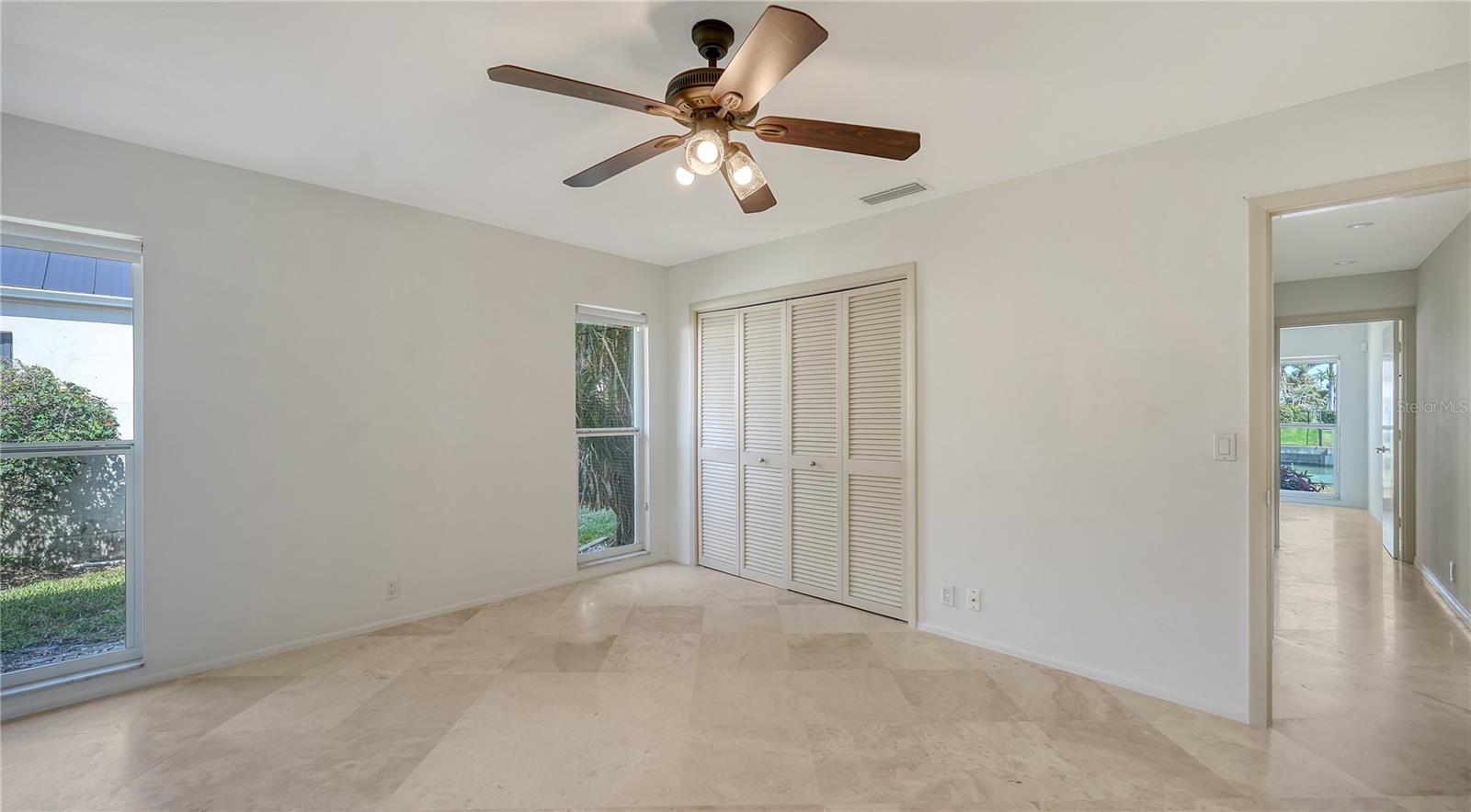 A4659991 Property Photo