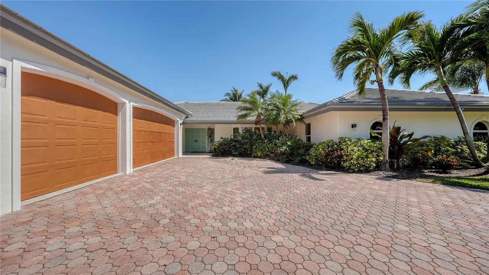 A4659991 Property Photo