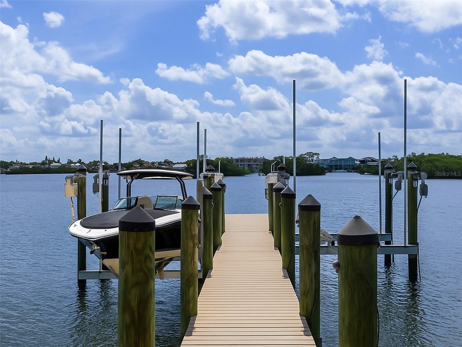 A4660004 Property Photo