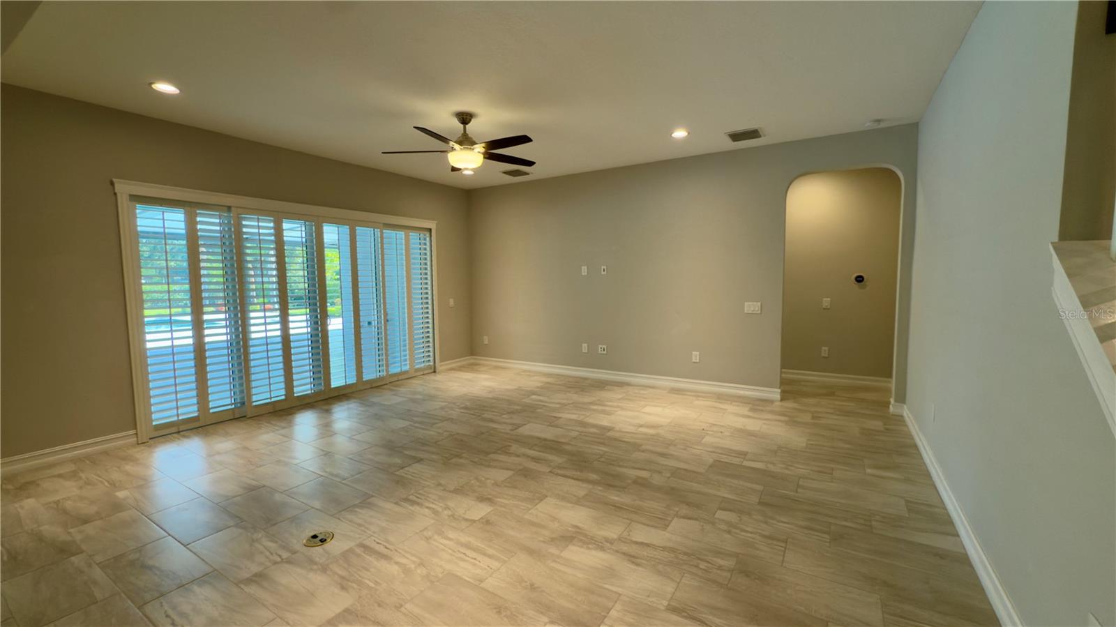 17923 BARN CLOSE DR, LUTZ, FL, 33559