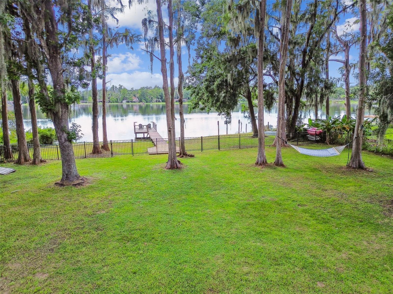 20006 LAKE HOLLY DR, LUTZ, FL, 33558