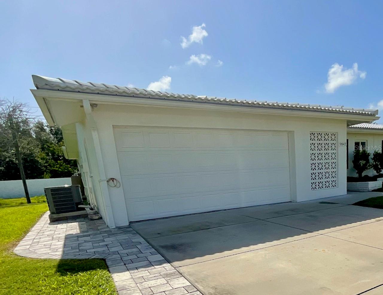 Exterior area to park golf cart