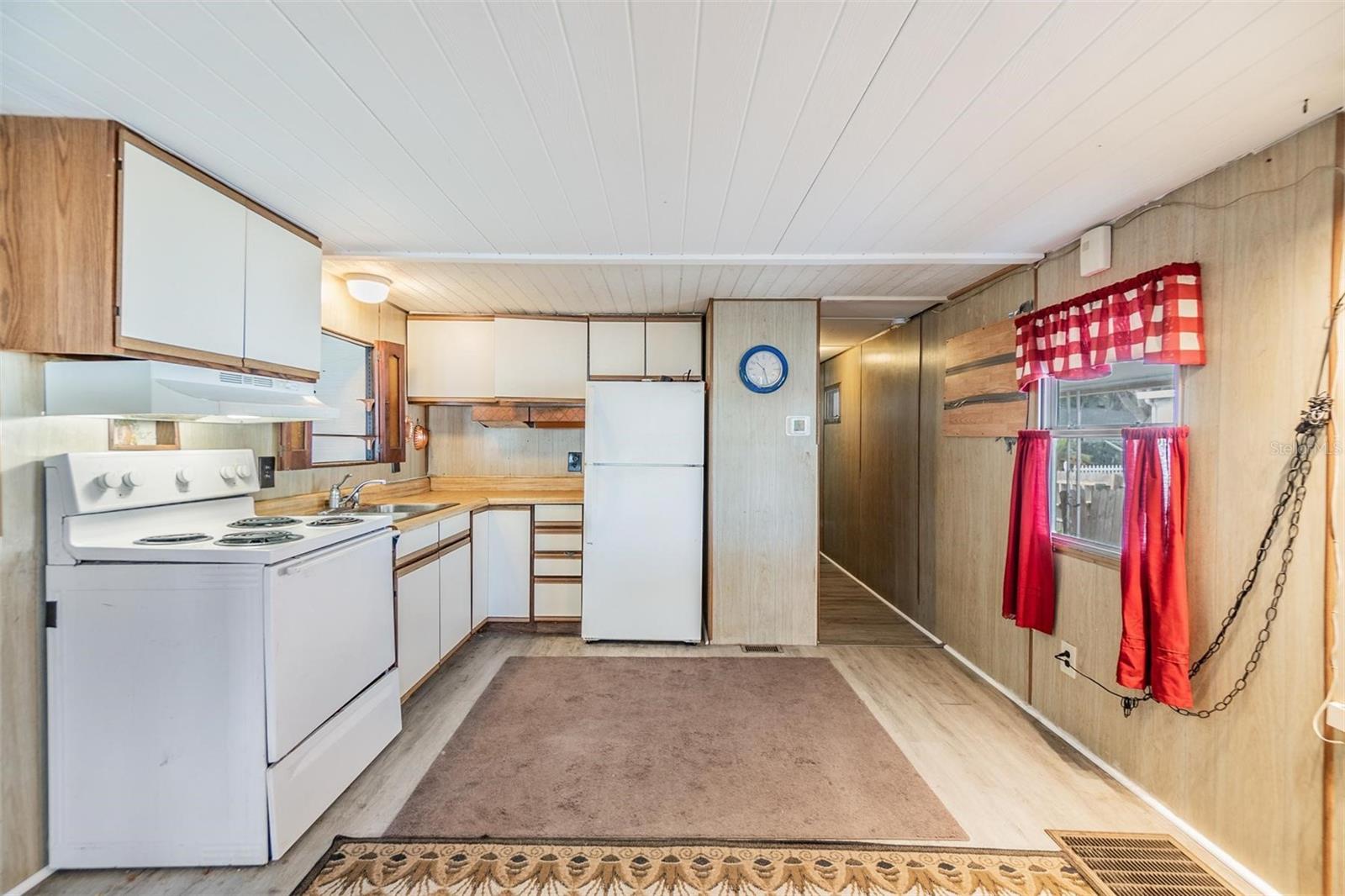 5646 ASHEN AVE, NEW PORT RICHEY, FL, 34652