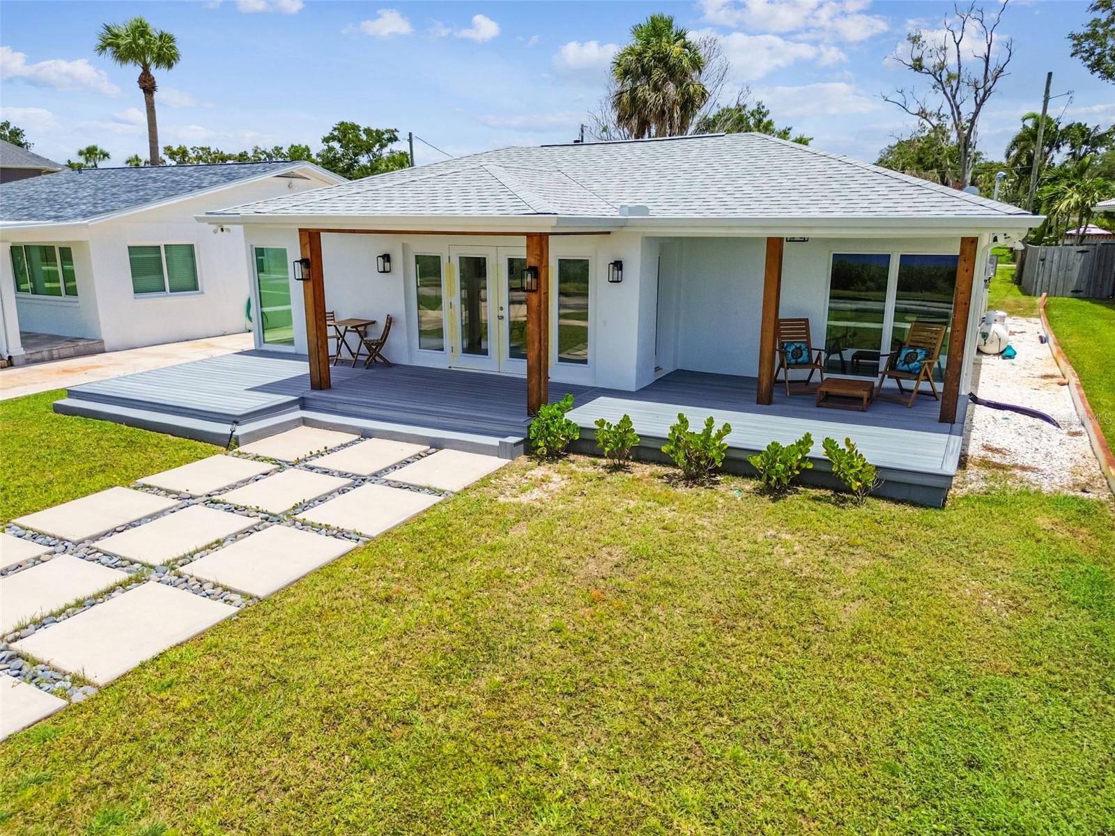 315 S SPRING BLVD, TARPON SPRINGS, FL, 34689