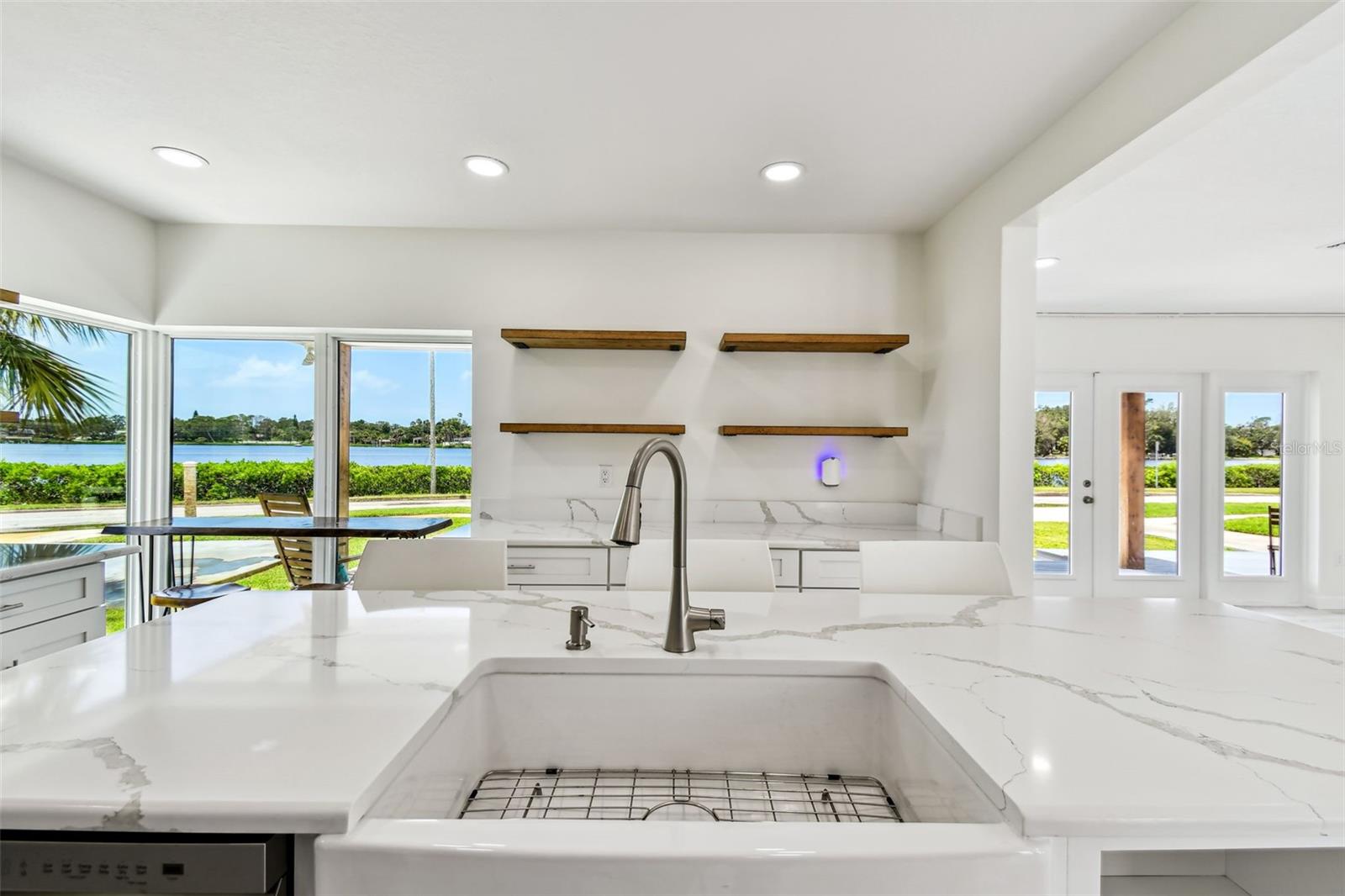 315 S SPRING BLVD, TARPON SPRINGS, FL, 34689