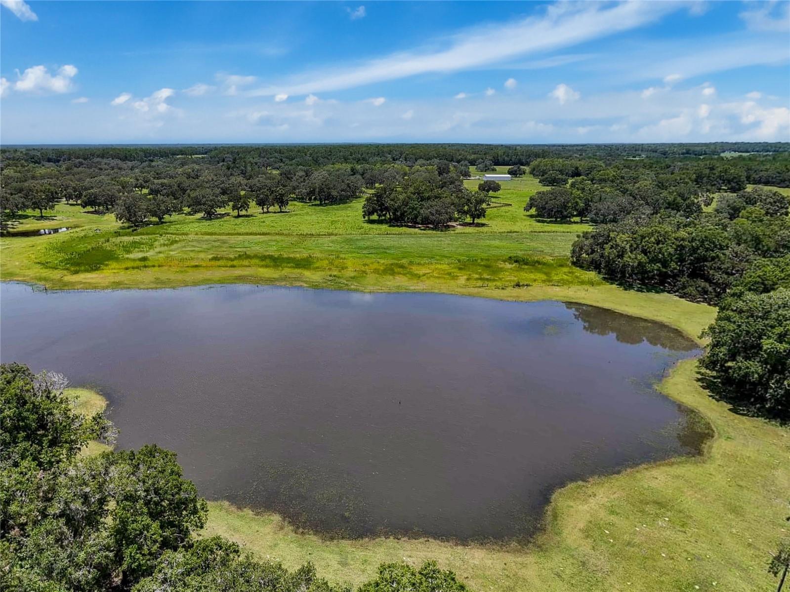 W7877630 Property Photo