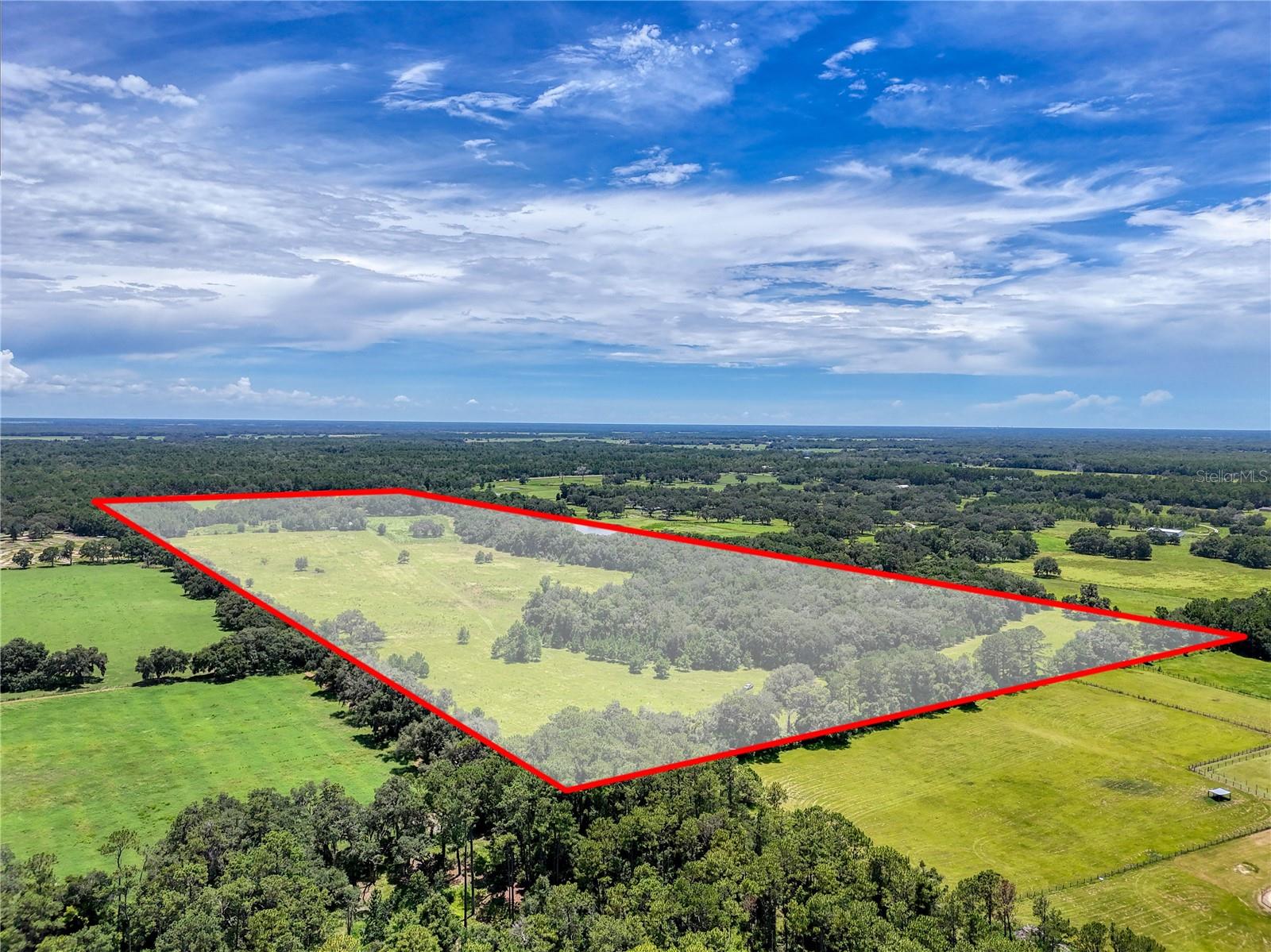 W7877630 Property Photo