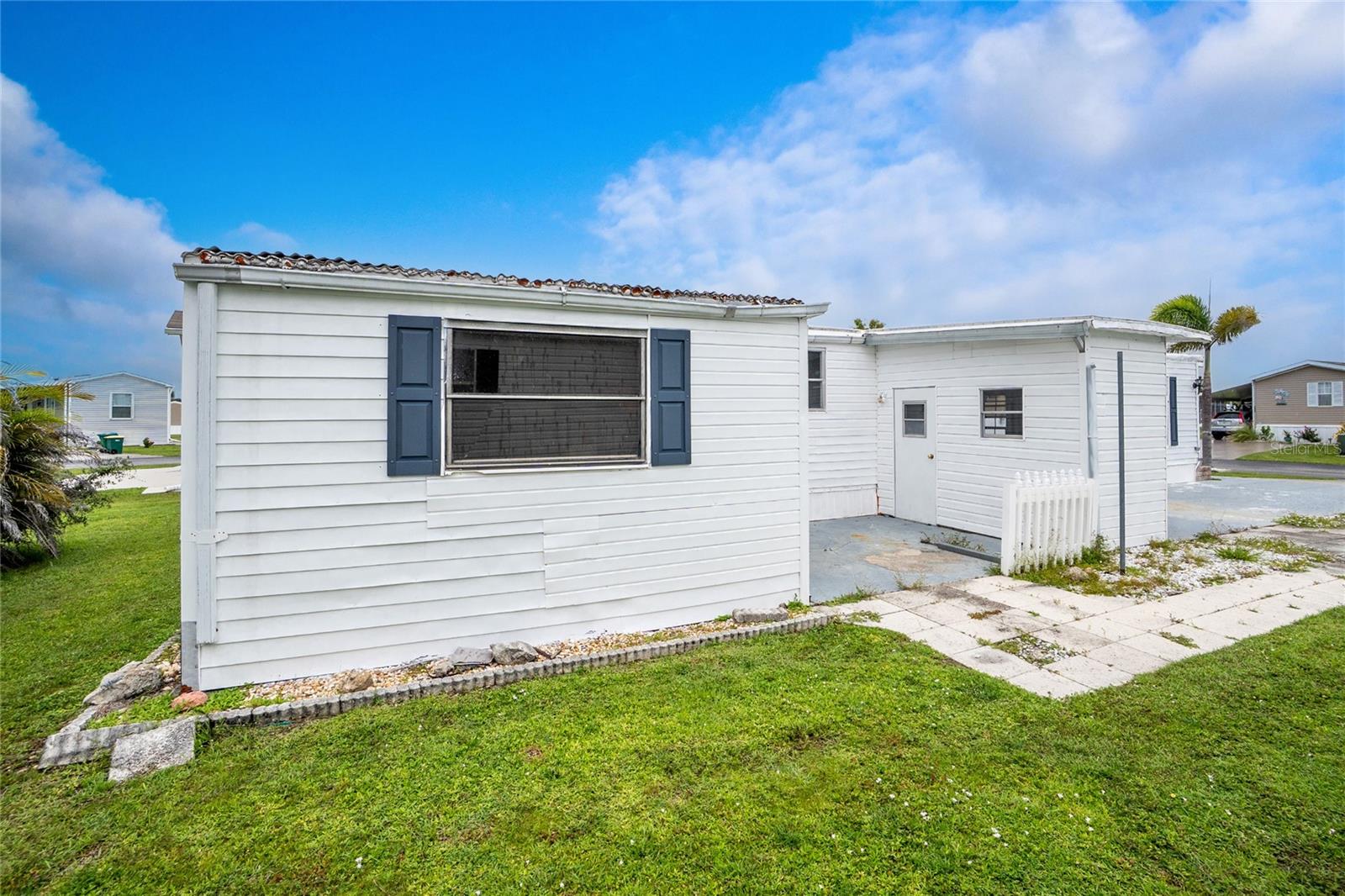 C7512845 Property Photo