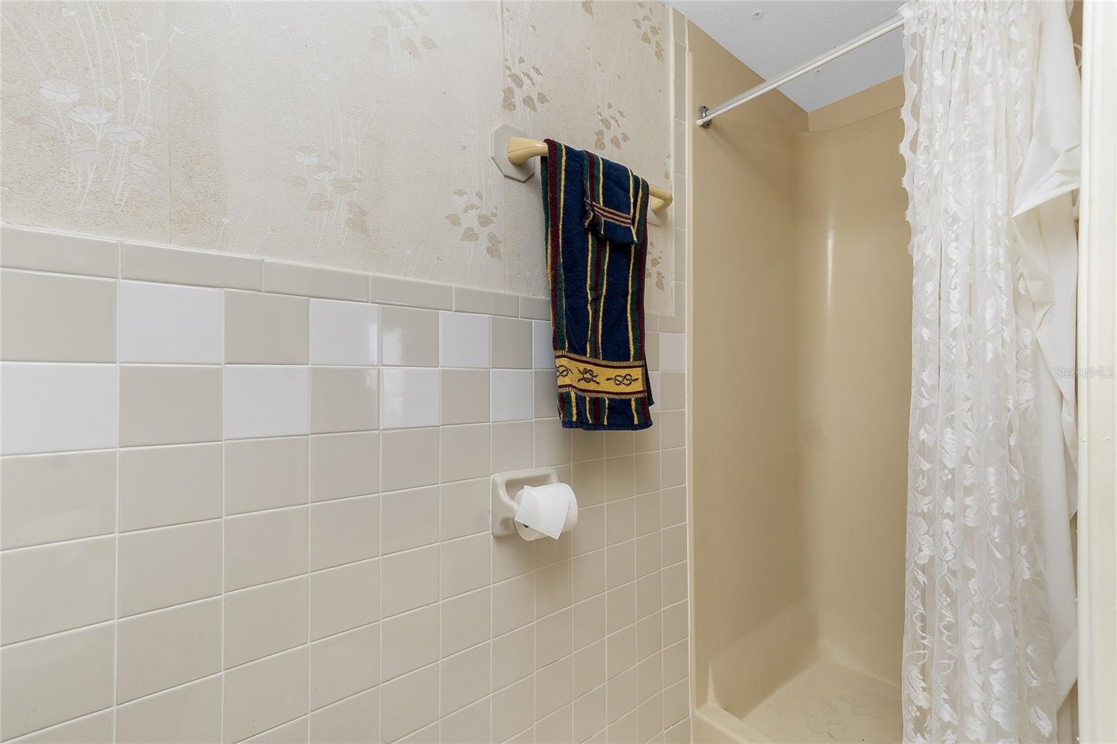 C7512845 Property Photo