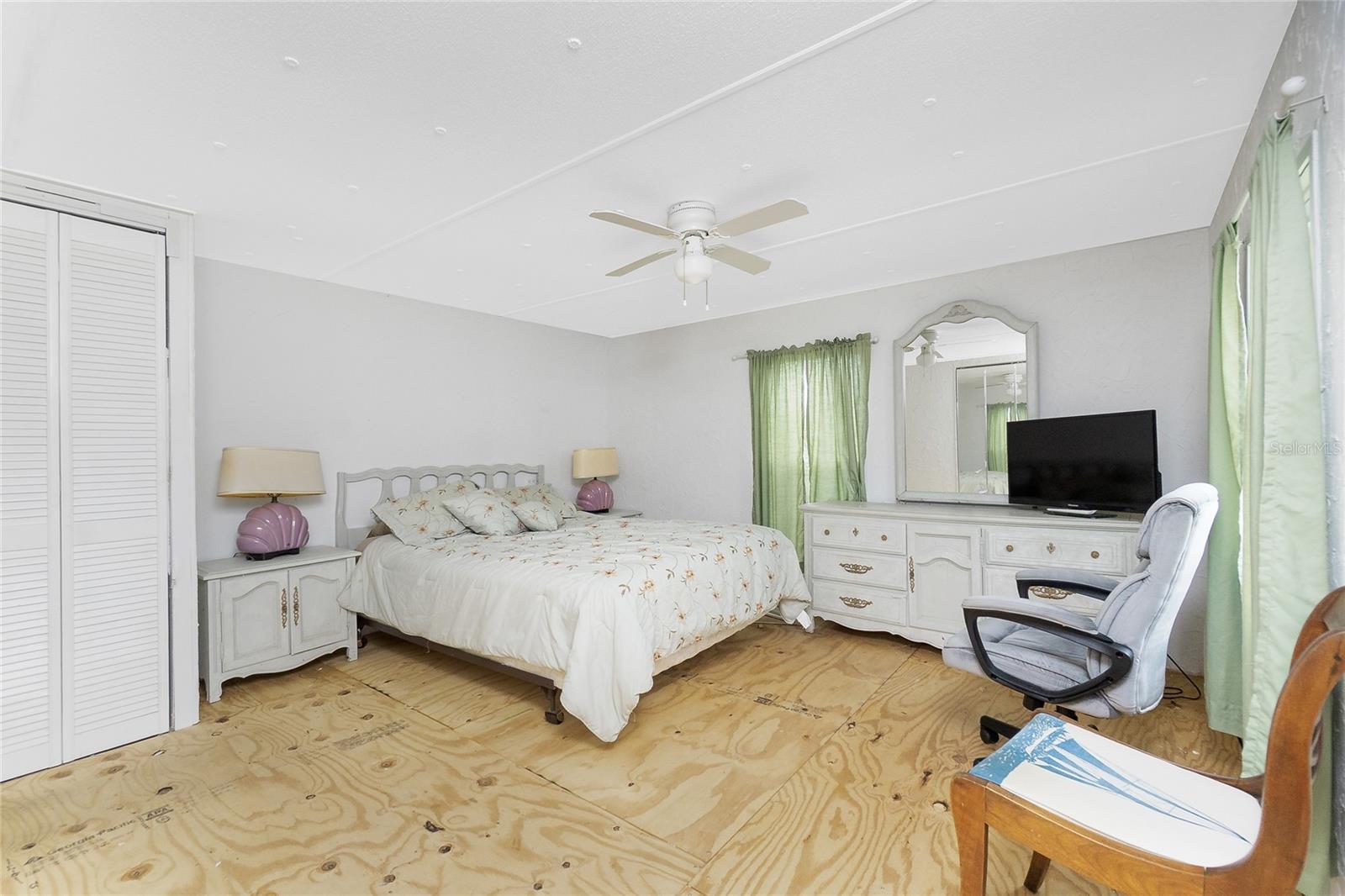 C7512845 Property Photo