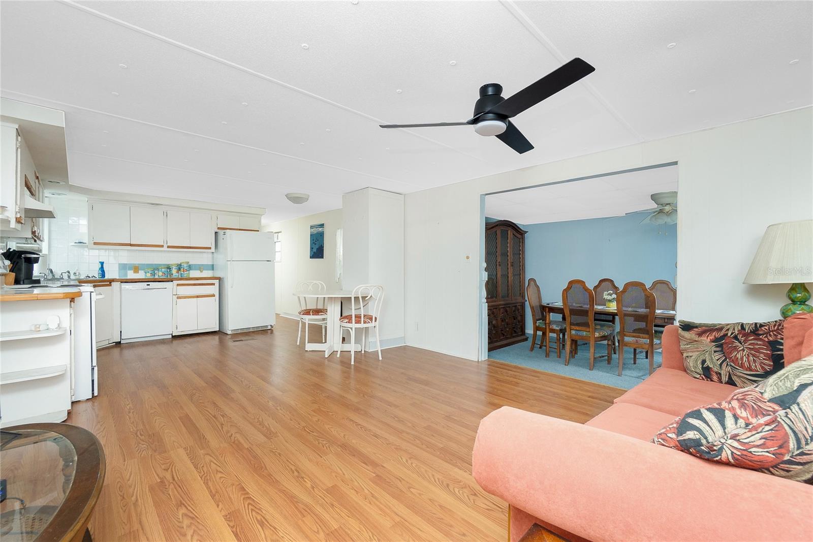 C7512845 Property Photo