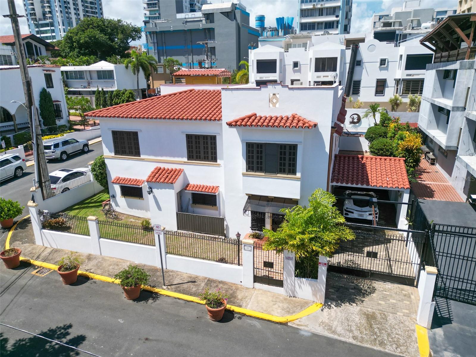 PR9115083 Property Photo