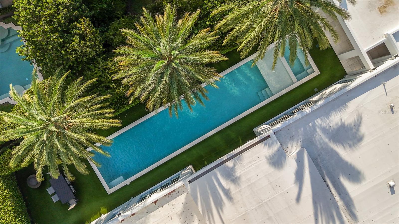 O6330736 Property Photo