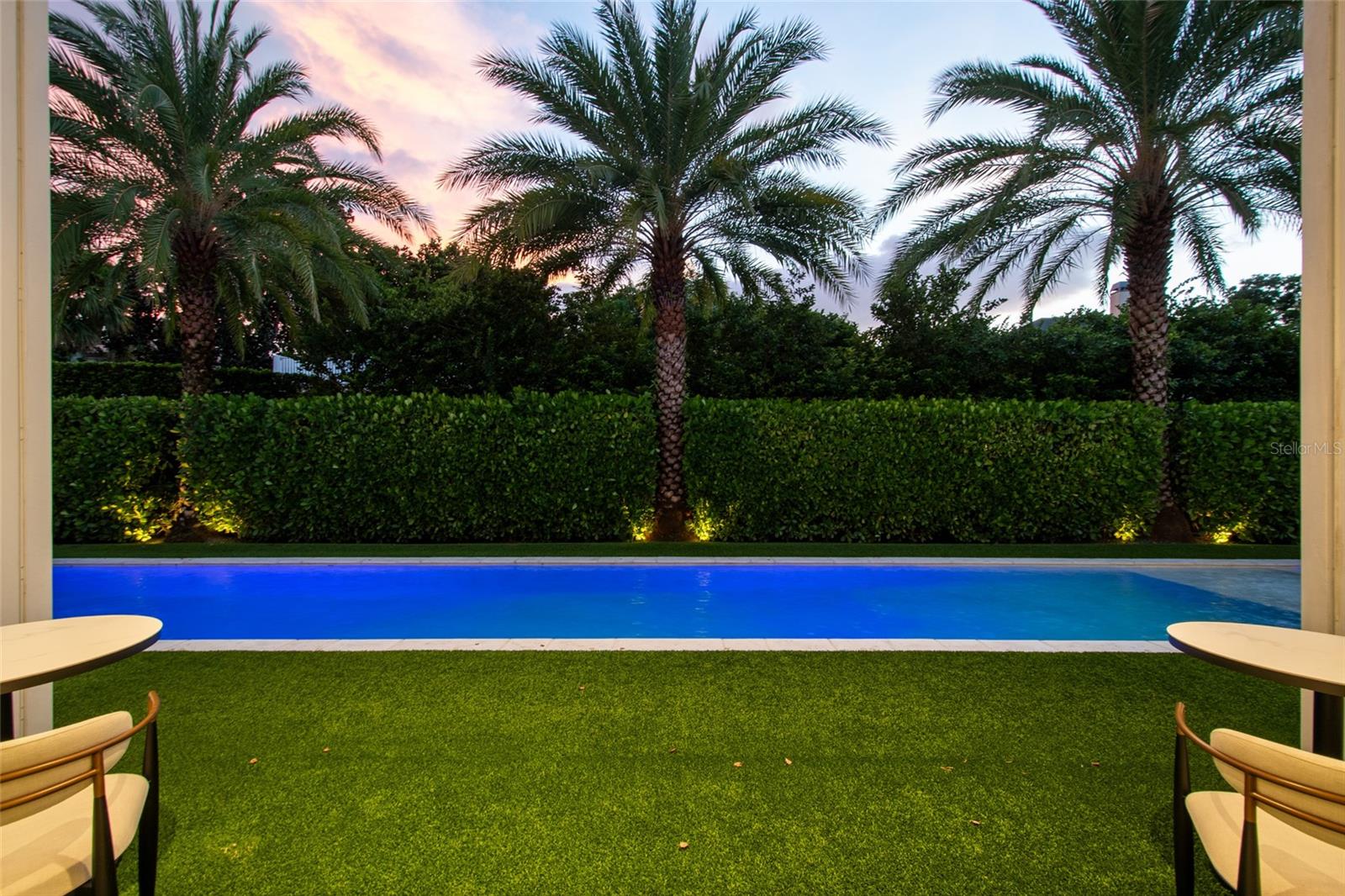 O6330736 Property Photo