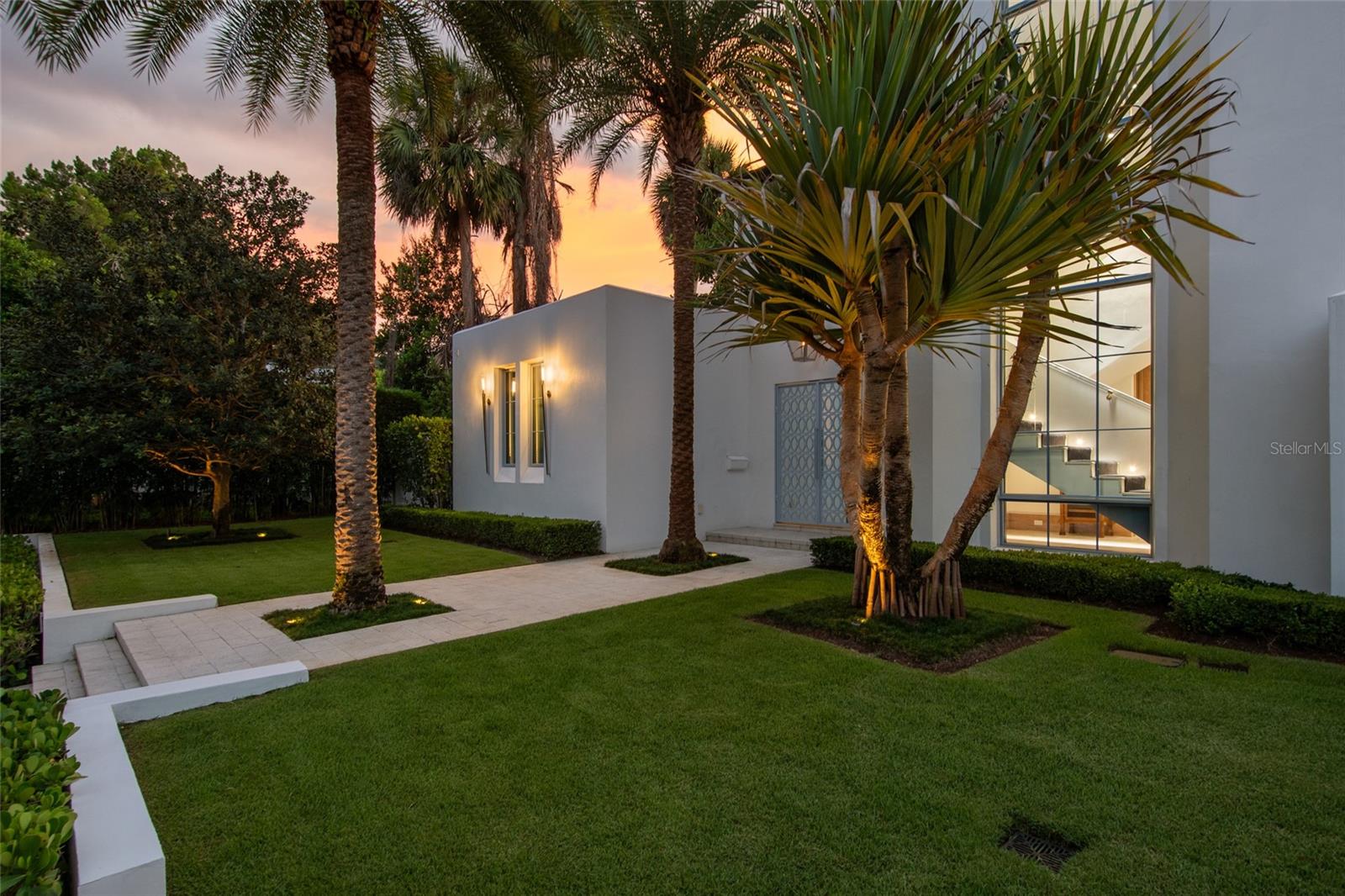 O6330736 Property Photo