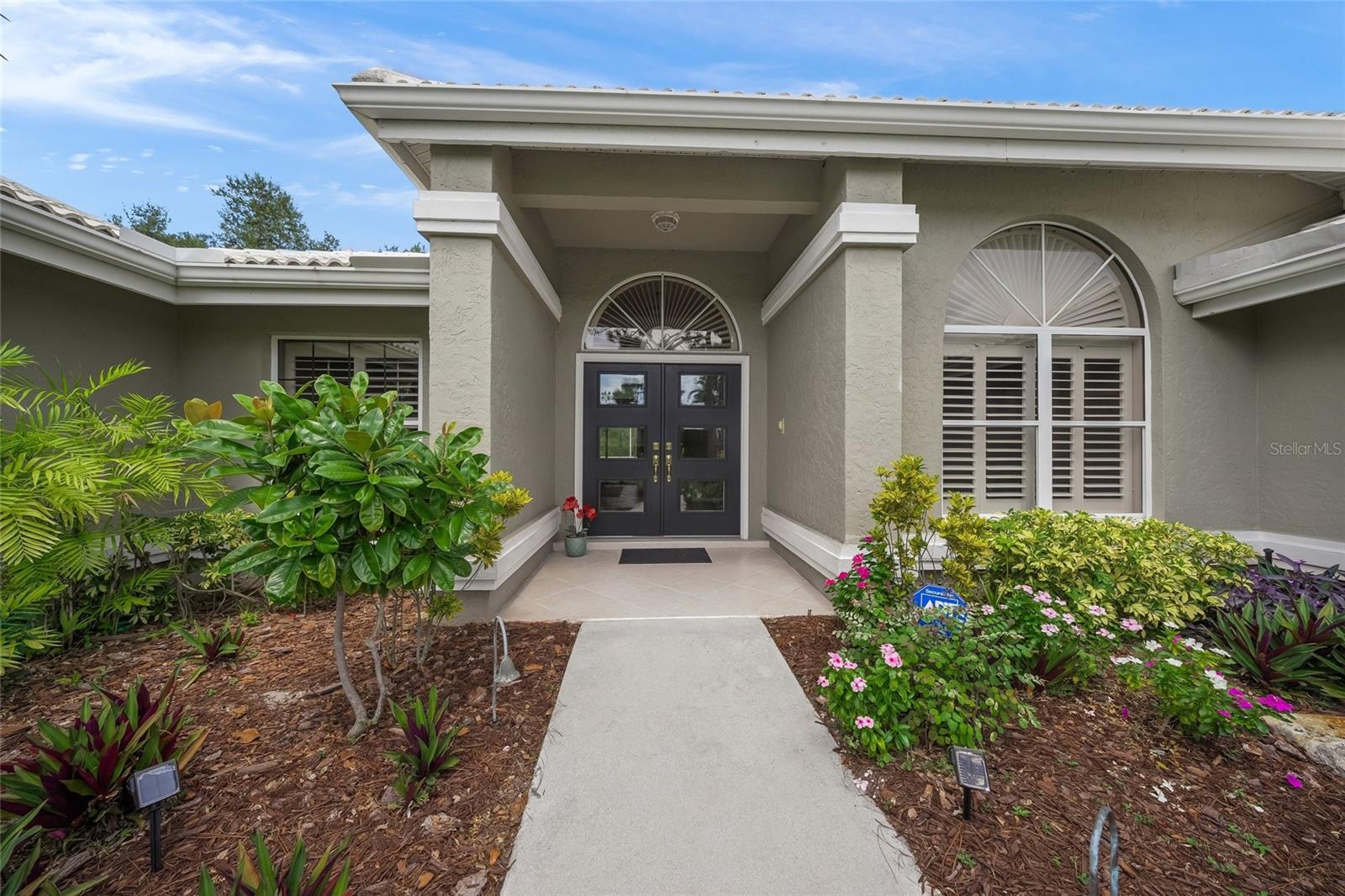 A4660180 Property Photo