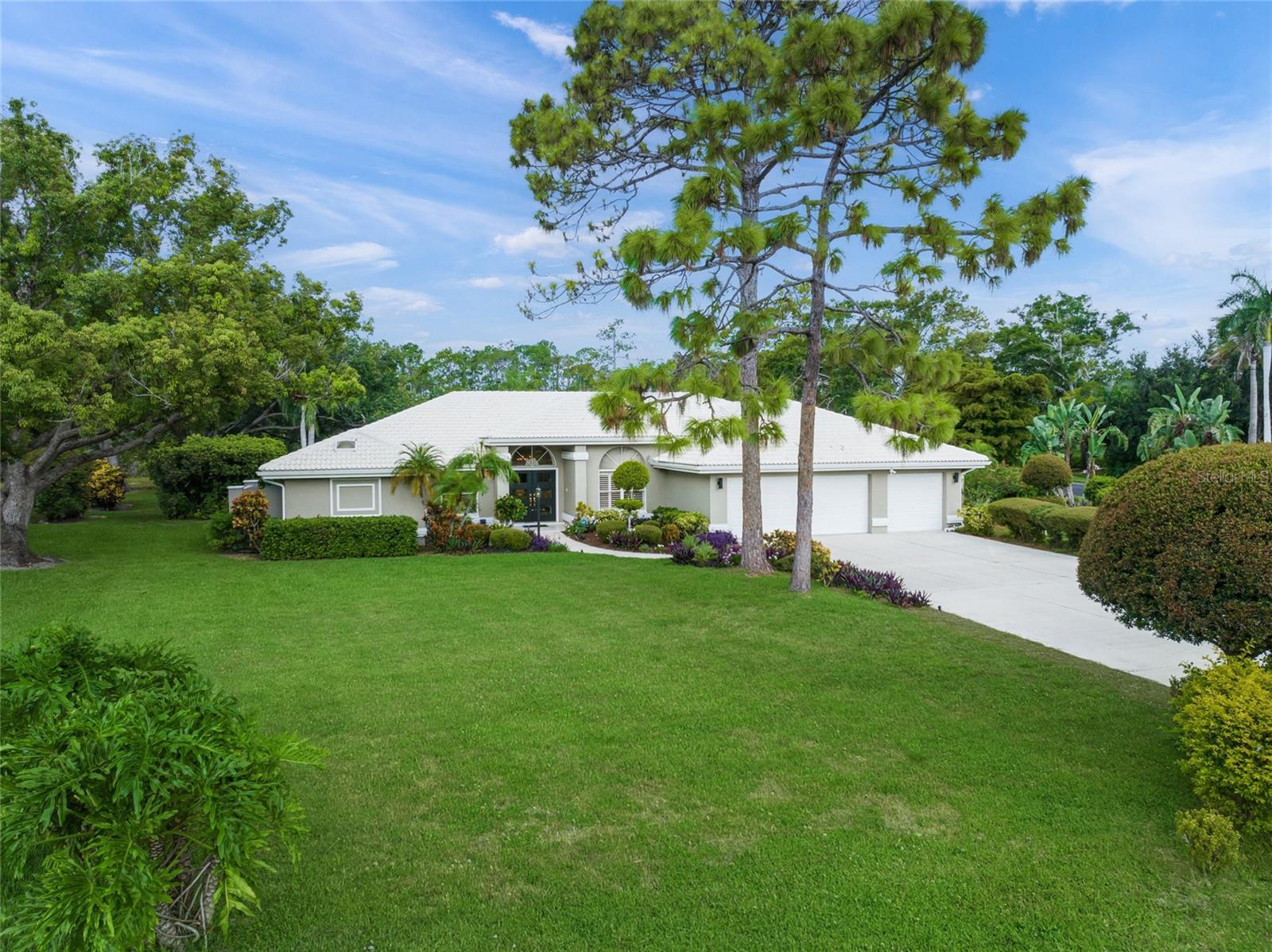 A4660180 Property Photo