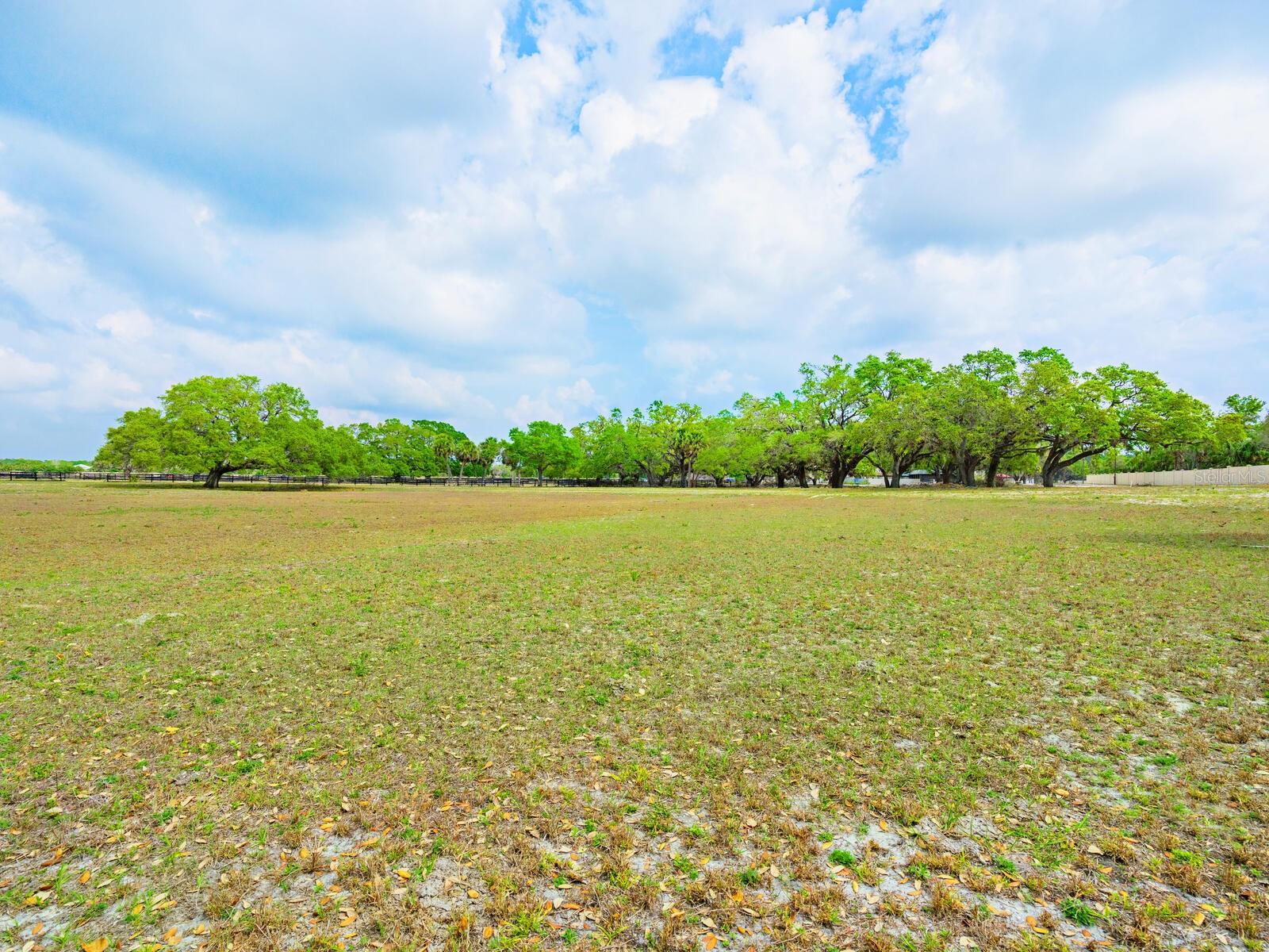 A4660187 Property Photo